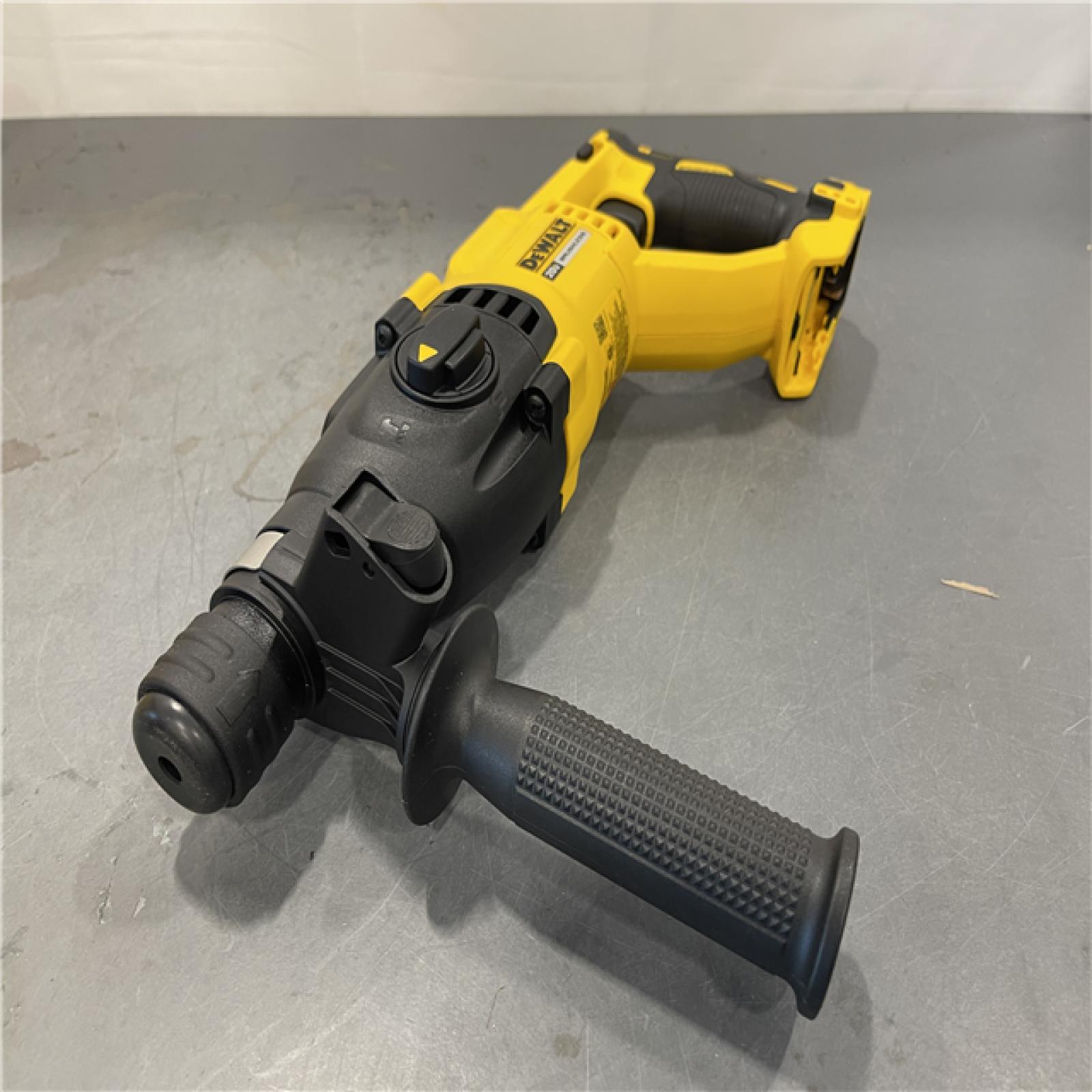 AS-IS - DeWalt 20V MAX Cordless Brushless 1 in. SDS Plus D-Handle Concrete and Masonry Rotary Hammer