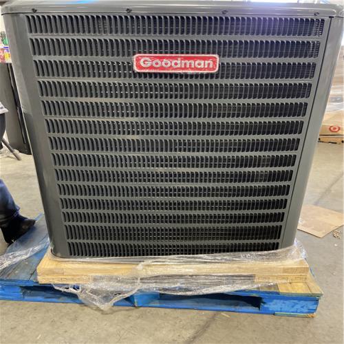 DALLAS LOCATION - Goodman 5 Ton 14.3 Seer2 Heat Pump