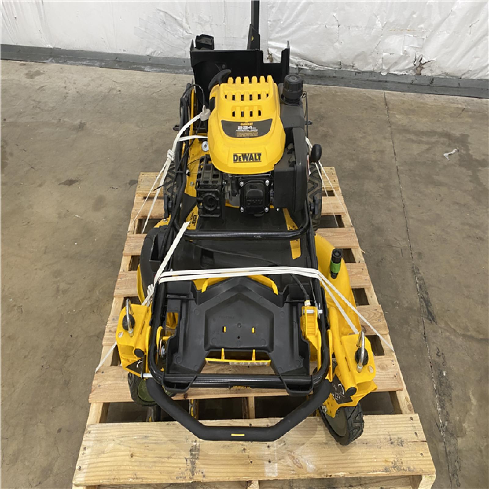 Houston Location - AS-IS Outdoor Power Equipment