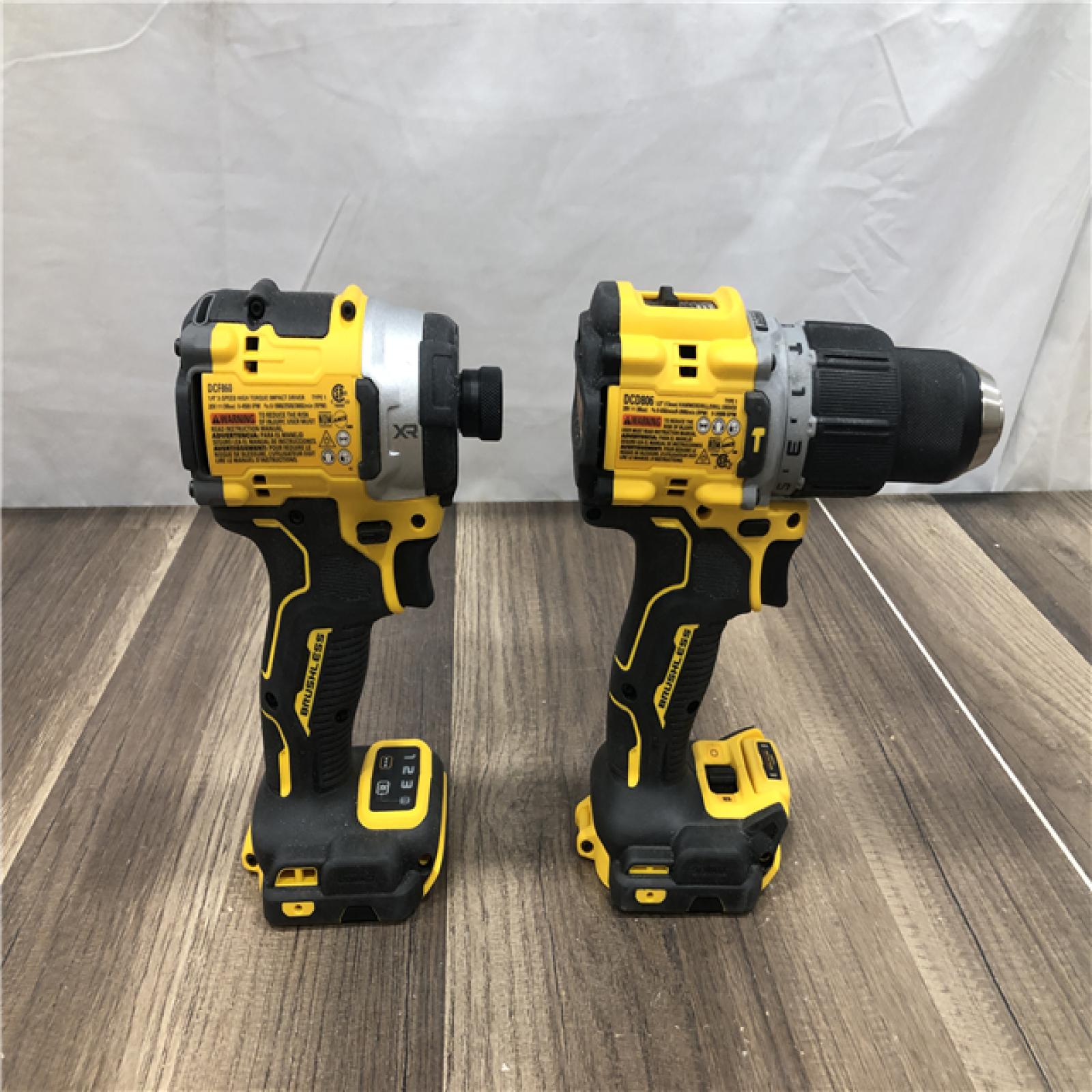 AS-IS DEWALT 20V XR Lithium-Ion Cordless 2-Tool Combo Kit