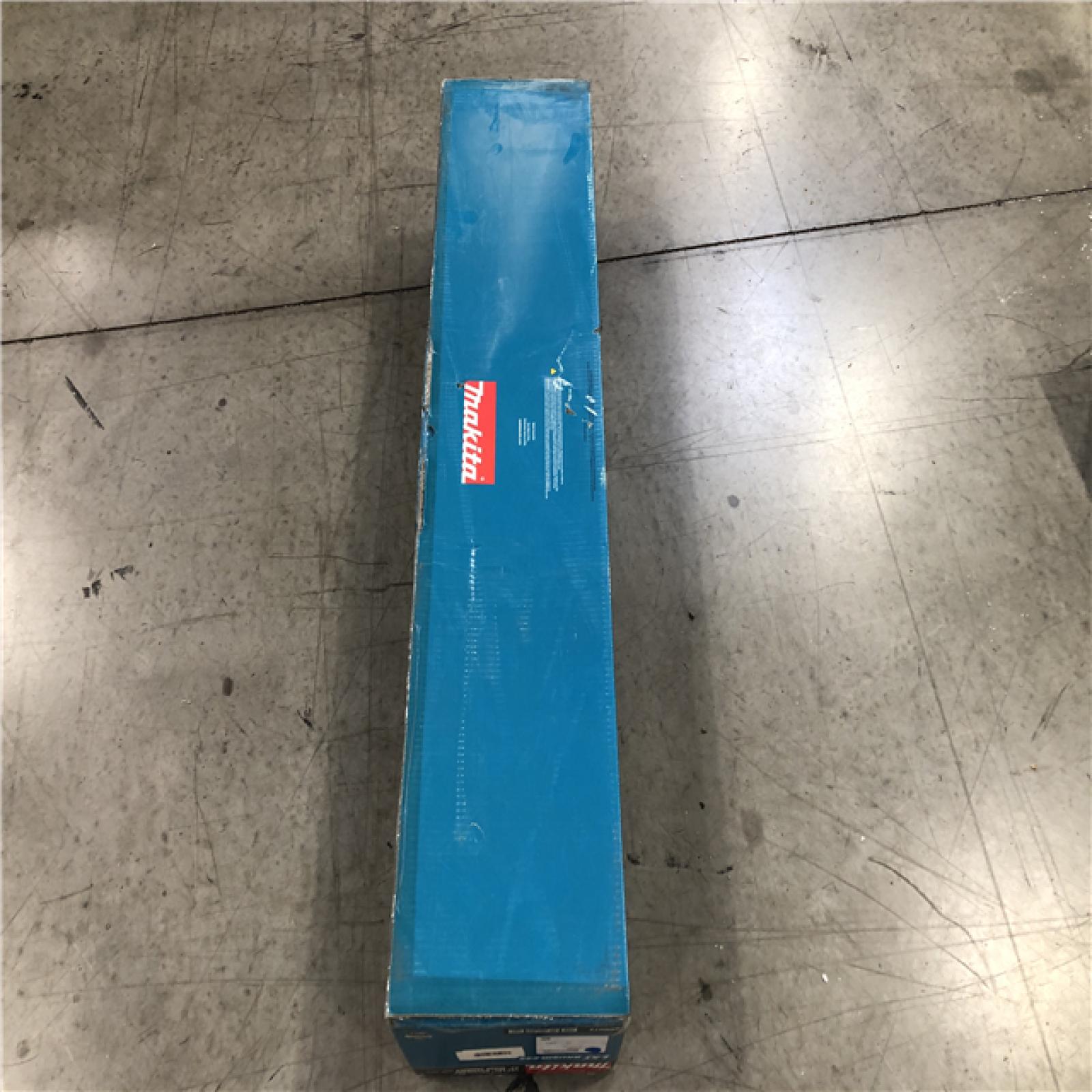 NEW! - Makita LXT 18V Lithium-Ion Brushless Cordless 24 in. Hedge Trimmer (Tool Only)