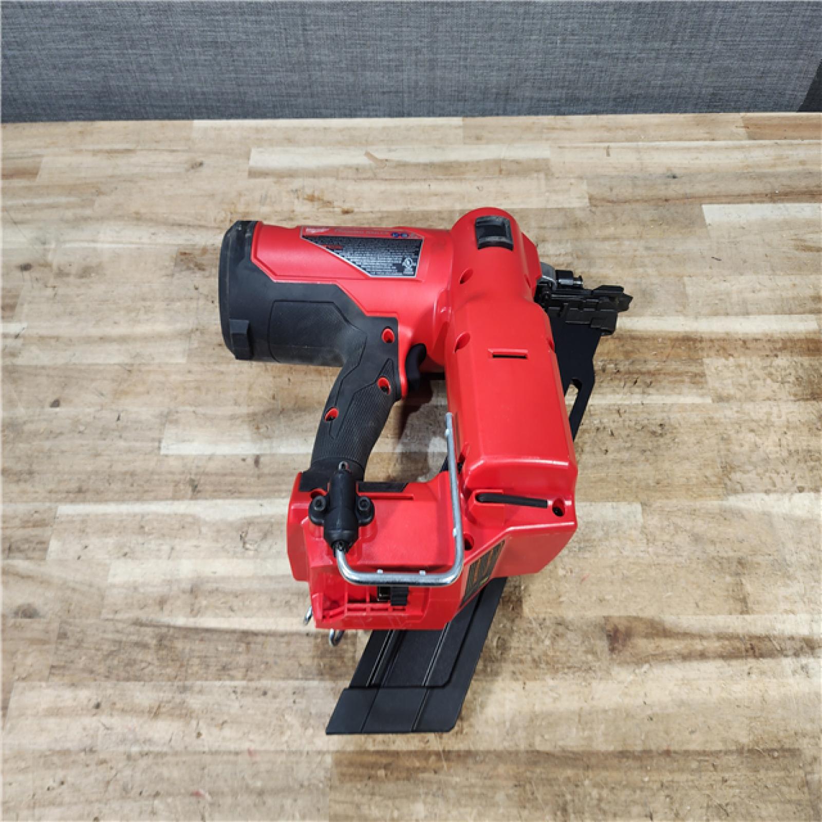 HOUSTON LOCATION - AS - IS Milwaukee FUEL 3-1/2 in. 18-Volt 30-Degree Lithium-Ion Brushless Cordless Framing Nailer (Tool-Only)