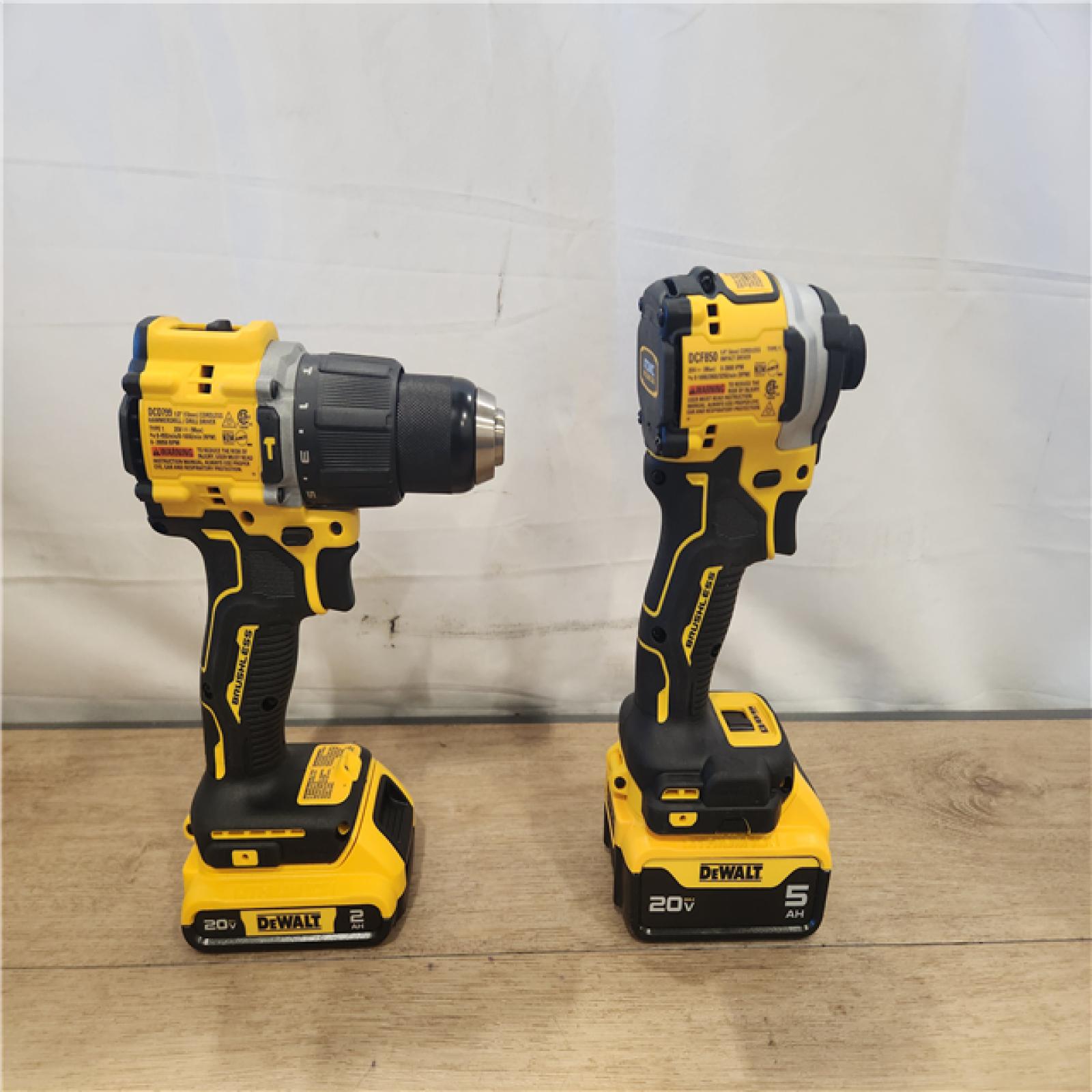 AS-IS- DeWalt 2-Tool Combo Kit W/ (2) BATTERY & CHARGER