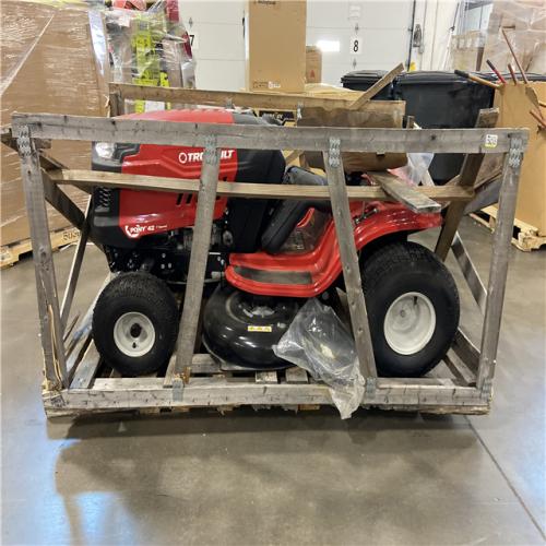 DALLAS LOCATION - Pony 42 in. 15.5 HP Briggs and Stratton 7-Speed