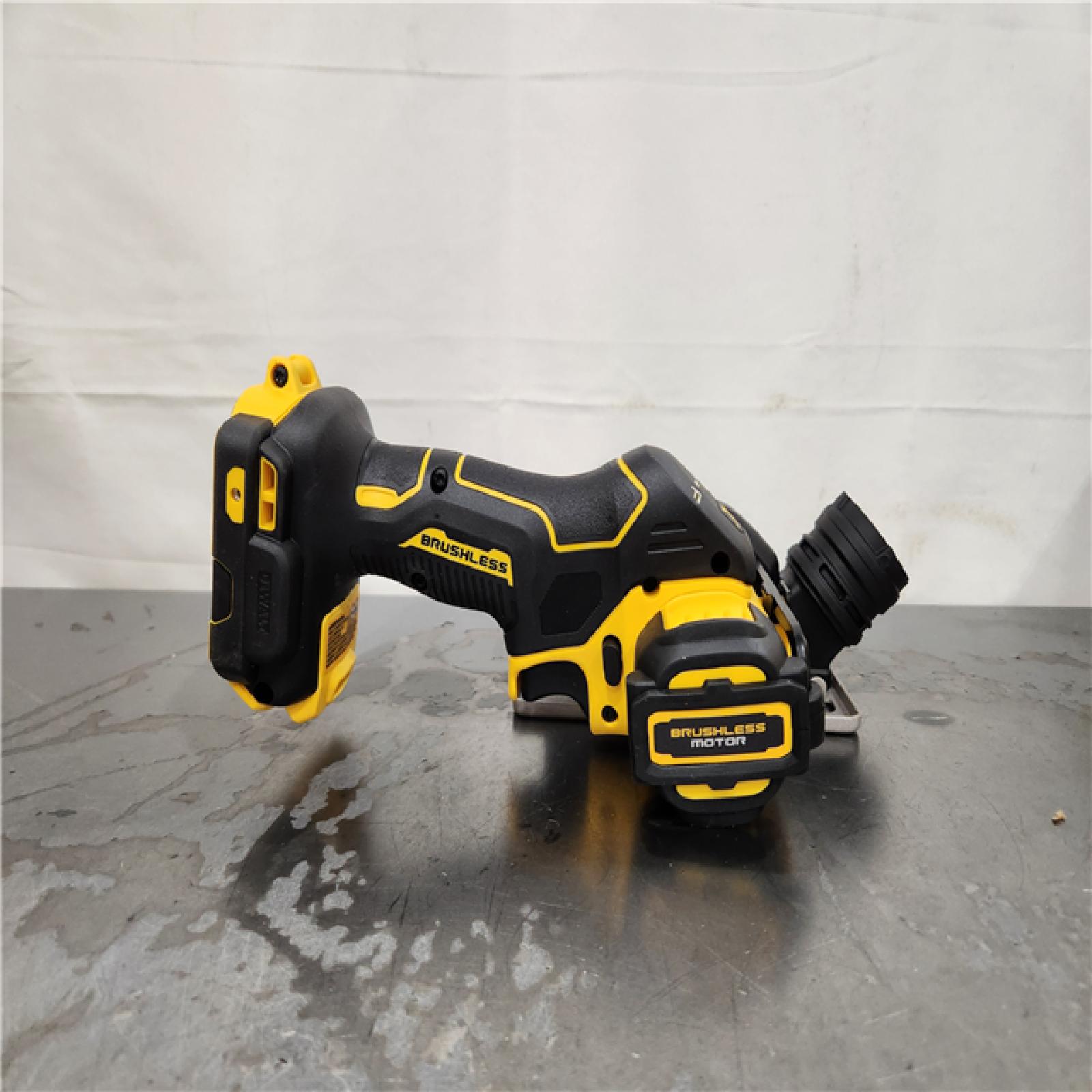 AS-IS- DEWALT 20V XR Cordless 3 in. Cut-Off Tool (Tool Only)