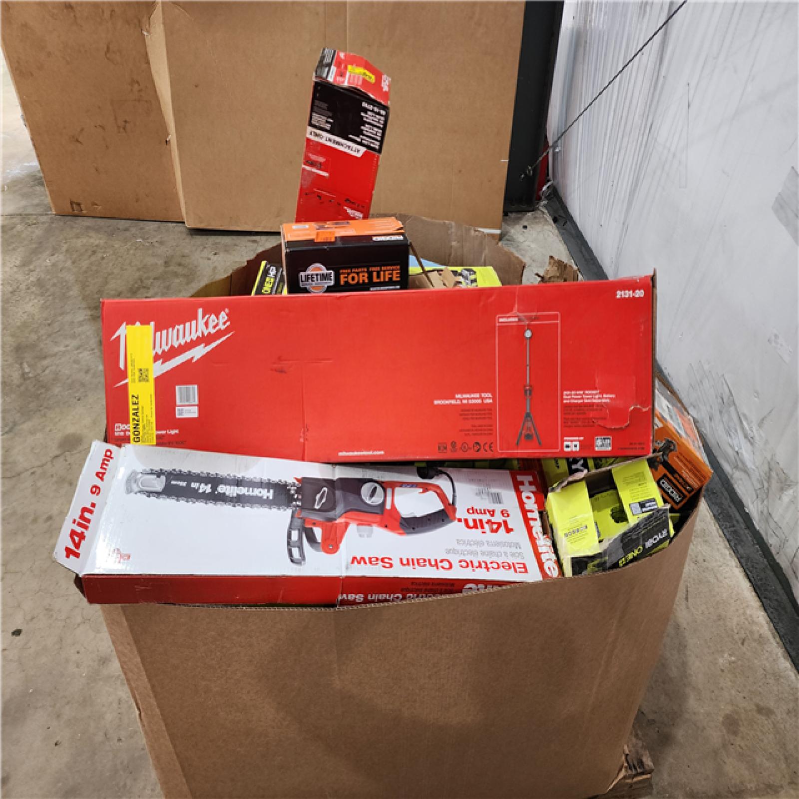 HOUSTON LOCATION - AS-IS TOOL PALLET