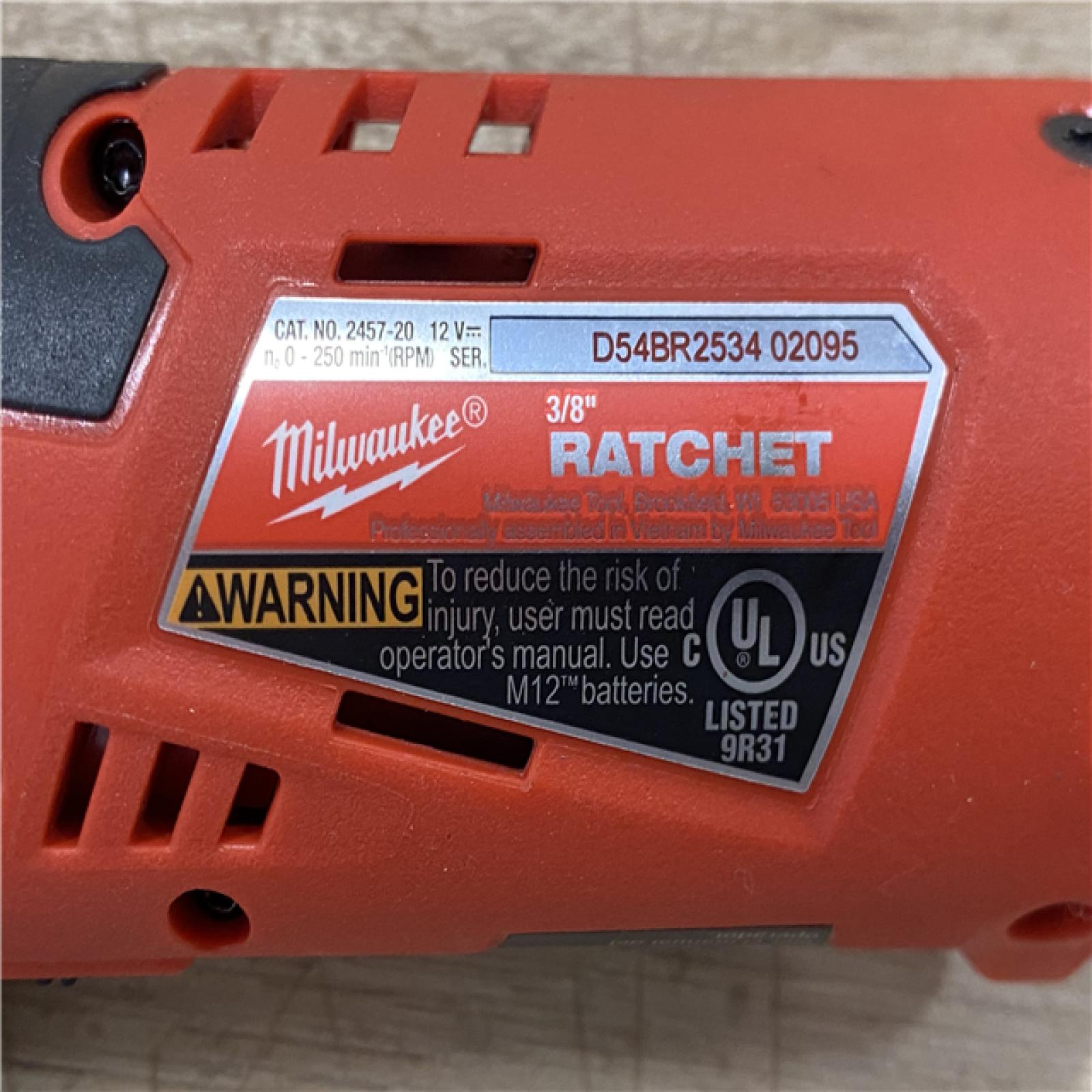 AS-IS Milwaukee 12V Lithium-Ion Cordless 3/8 in. Ratchet (Tool-Only)