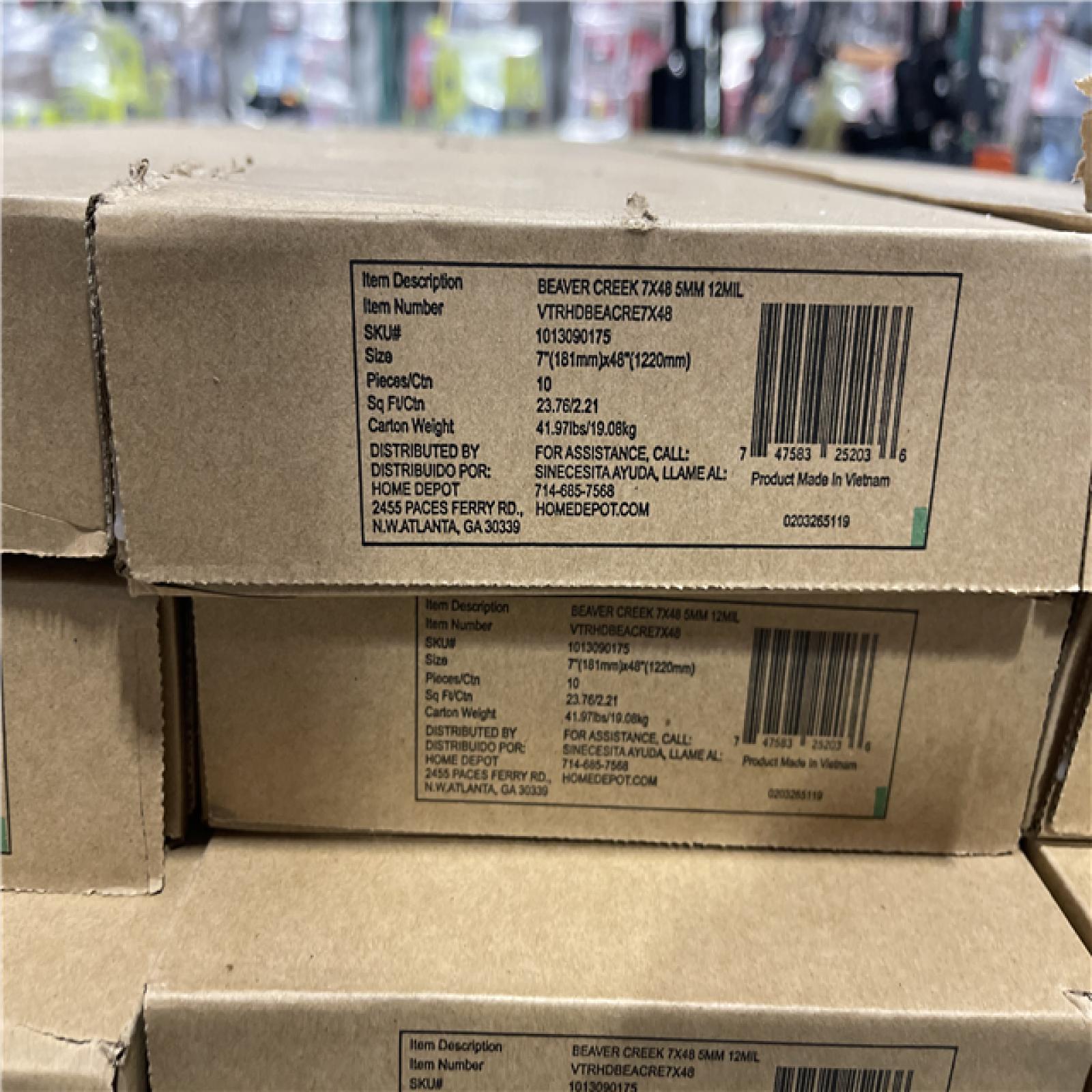 DALLAS LOCATION - Home Decorators Collection Beaver Creek 12 MIL x 7 in. x 48 in. Scratch Resistant Click Lock Waterproof Vinyl PALLET-(60 CASES)