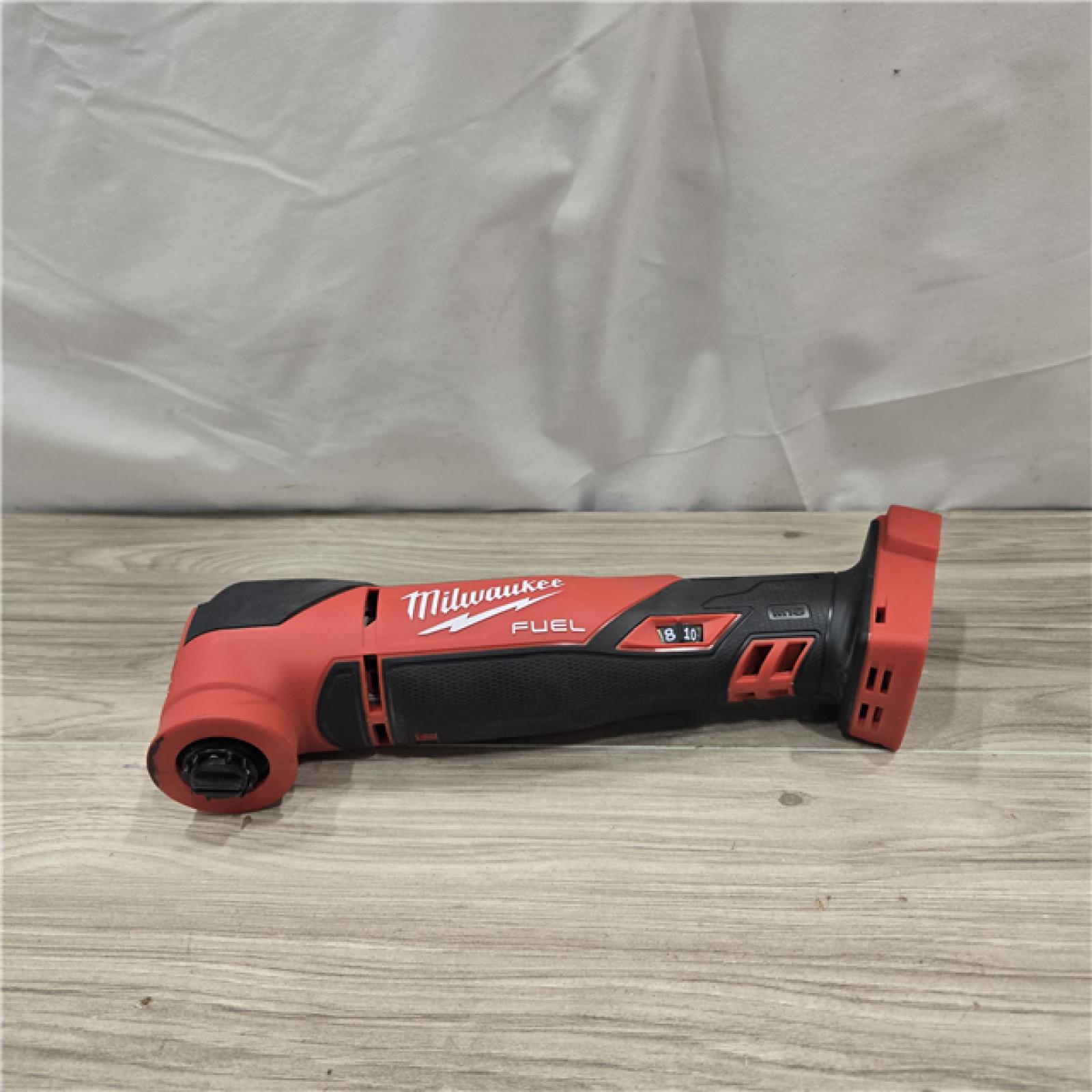 AS-IS Milwaukee 2836-20 18V Cordless Oscillating Multi-Tool (Tool Only)