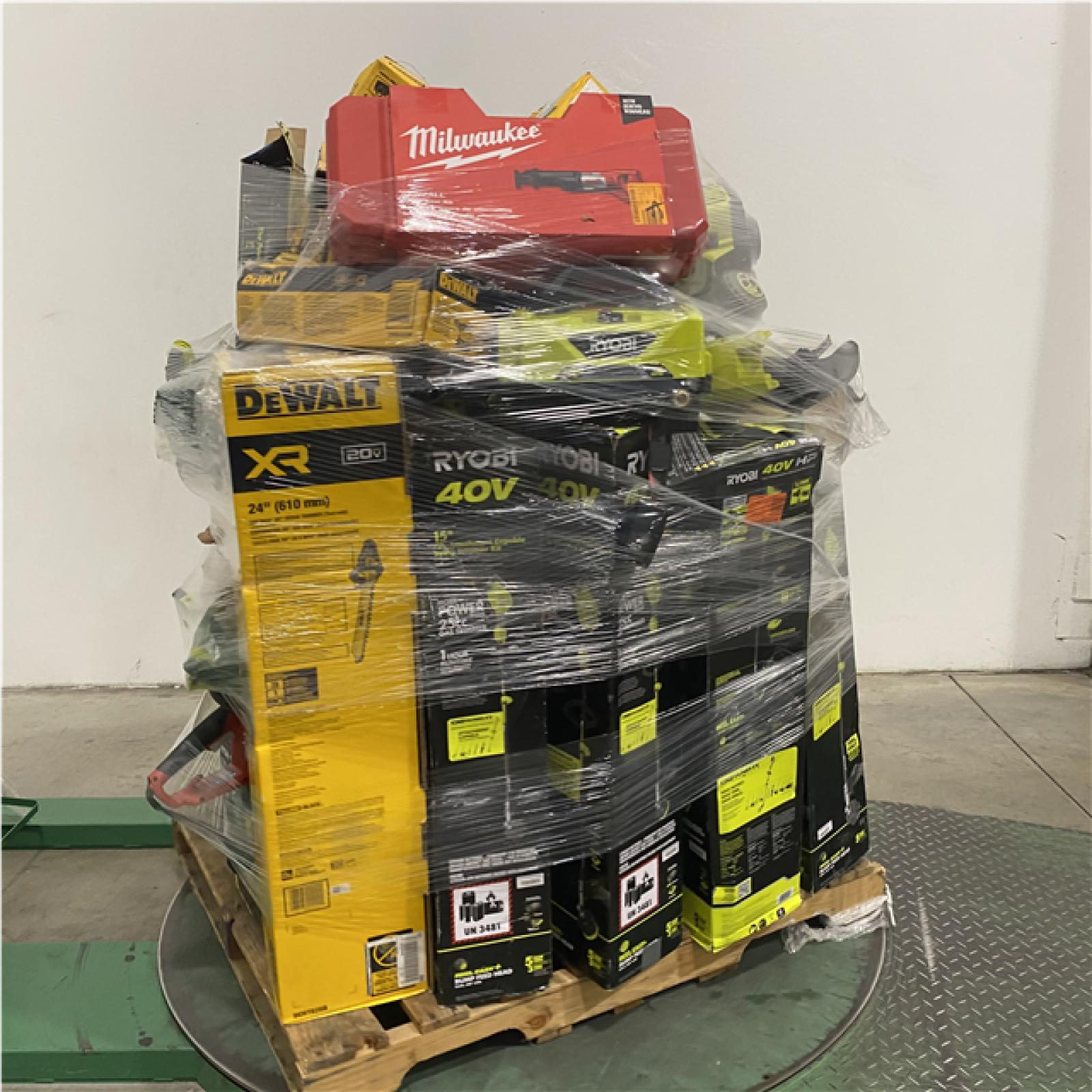Dallas Location - As-Is Tool Pallet