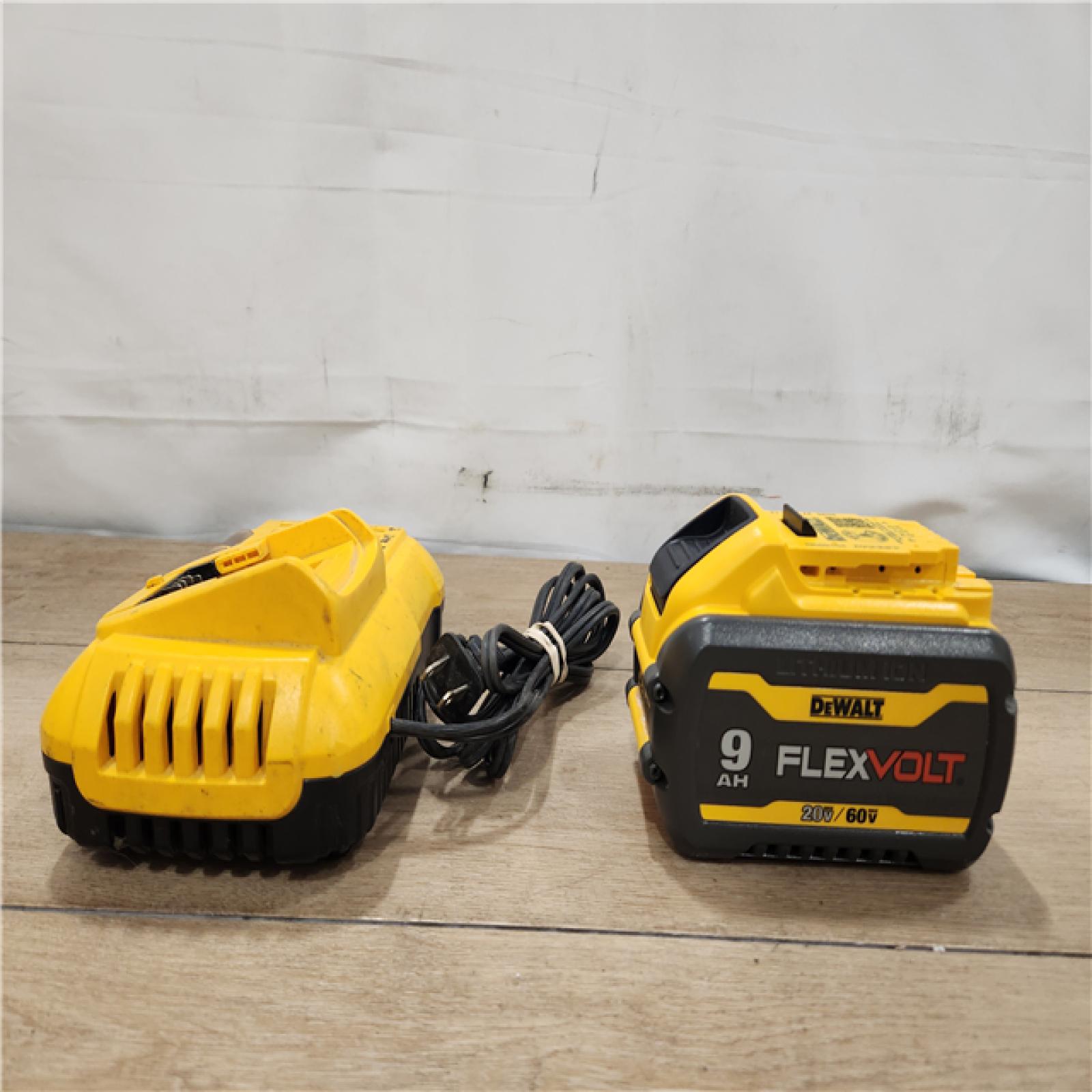 AS-IS- DEWALT 20V/60V MAX FLEXVOLT Lithium-Ion 9.0Ah Battery and Charger Starter Kit
