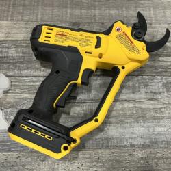 AS-IS DEWALT 20V MAX Cordless Pruner Kit