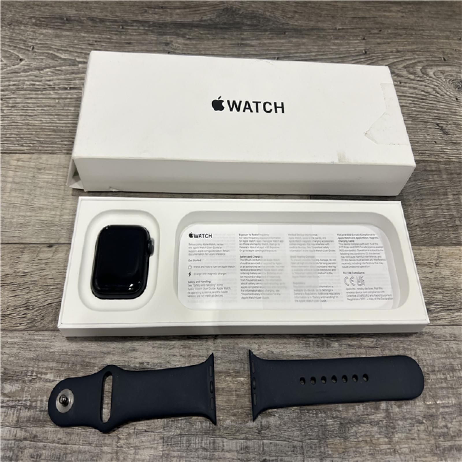AS-IS Apple Watch SE [GPS 40mm] Midnight Aluminum Case with Midnight Sport Band- WR-50Meters