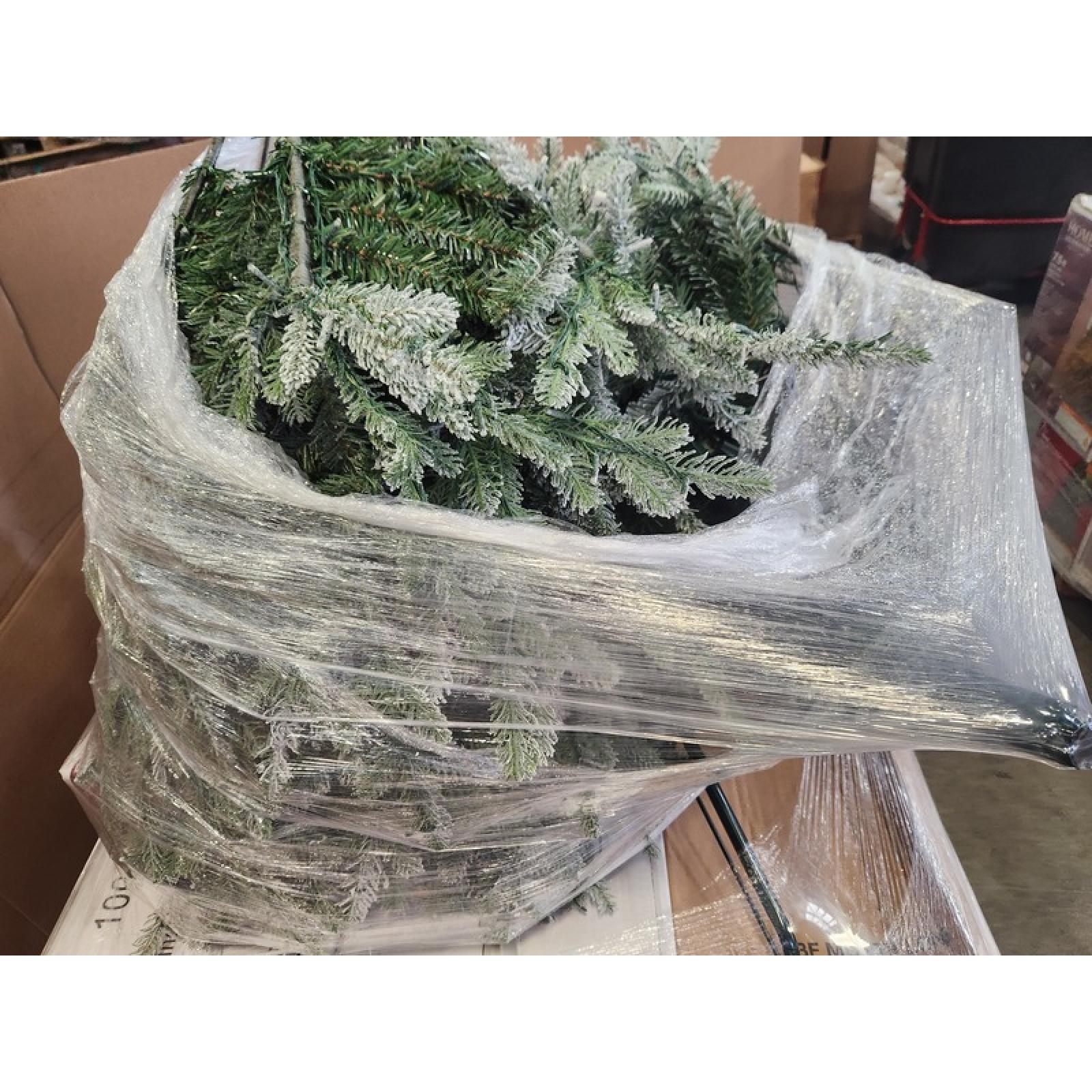 Phoenix AS-IS Christmas Pallet