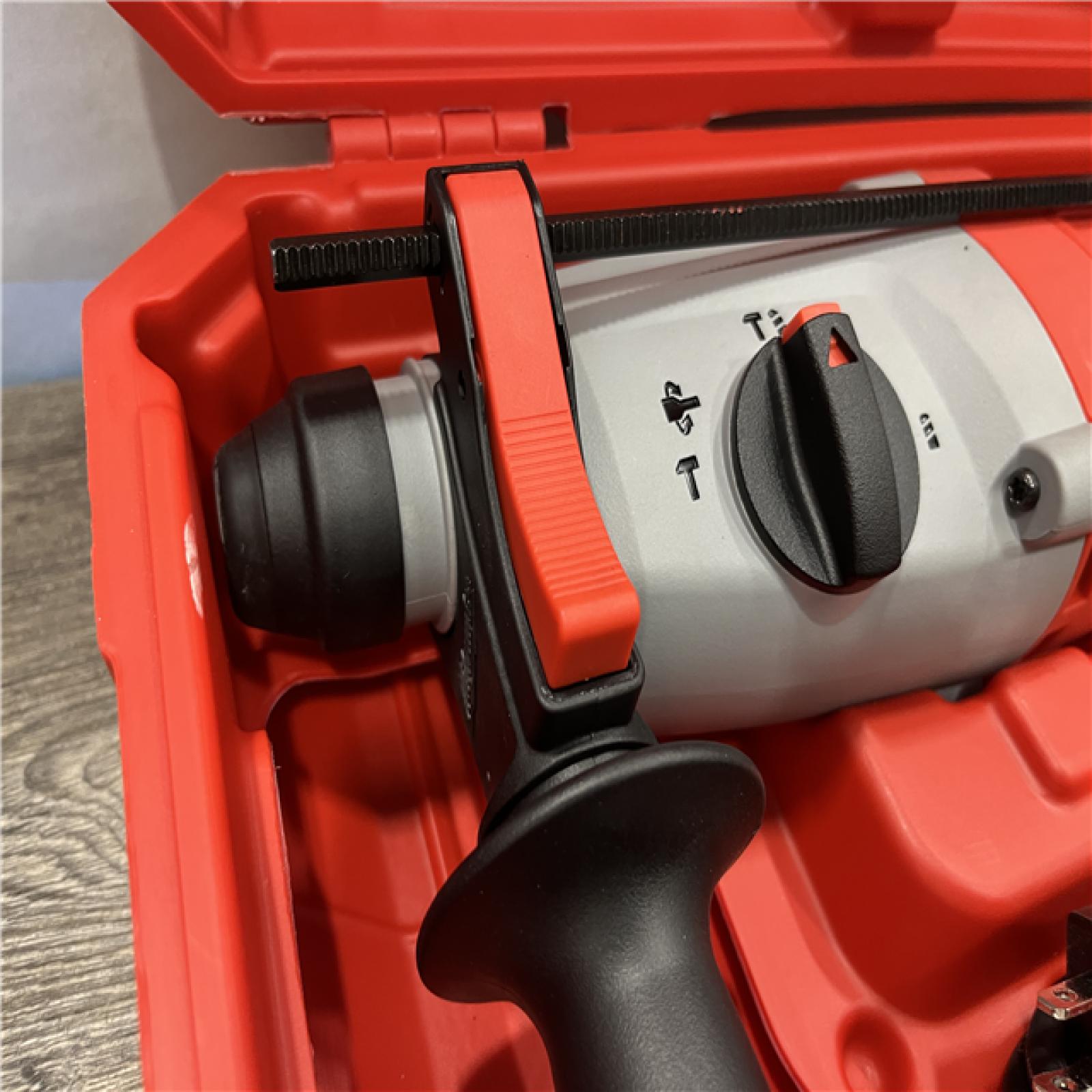 AS-IS Milwaukee 8 Amp Corded 1 in. SDS D-Handle Rotary Hammer