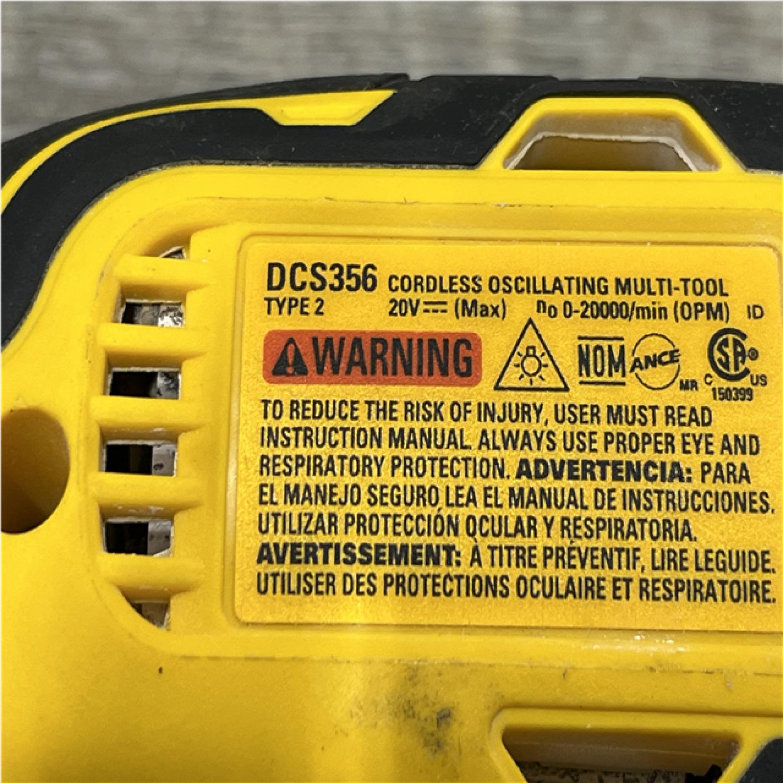 AS-IS DEWALT 20V MAX XR Cordless Brushless 3-Speed Oscillating Multi Tool Kit