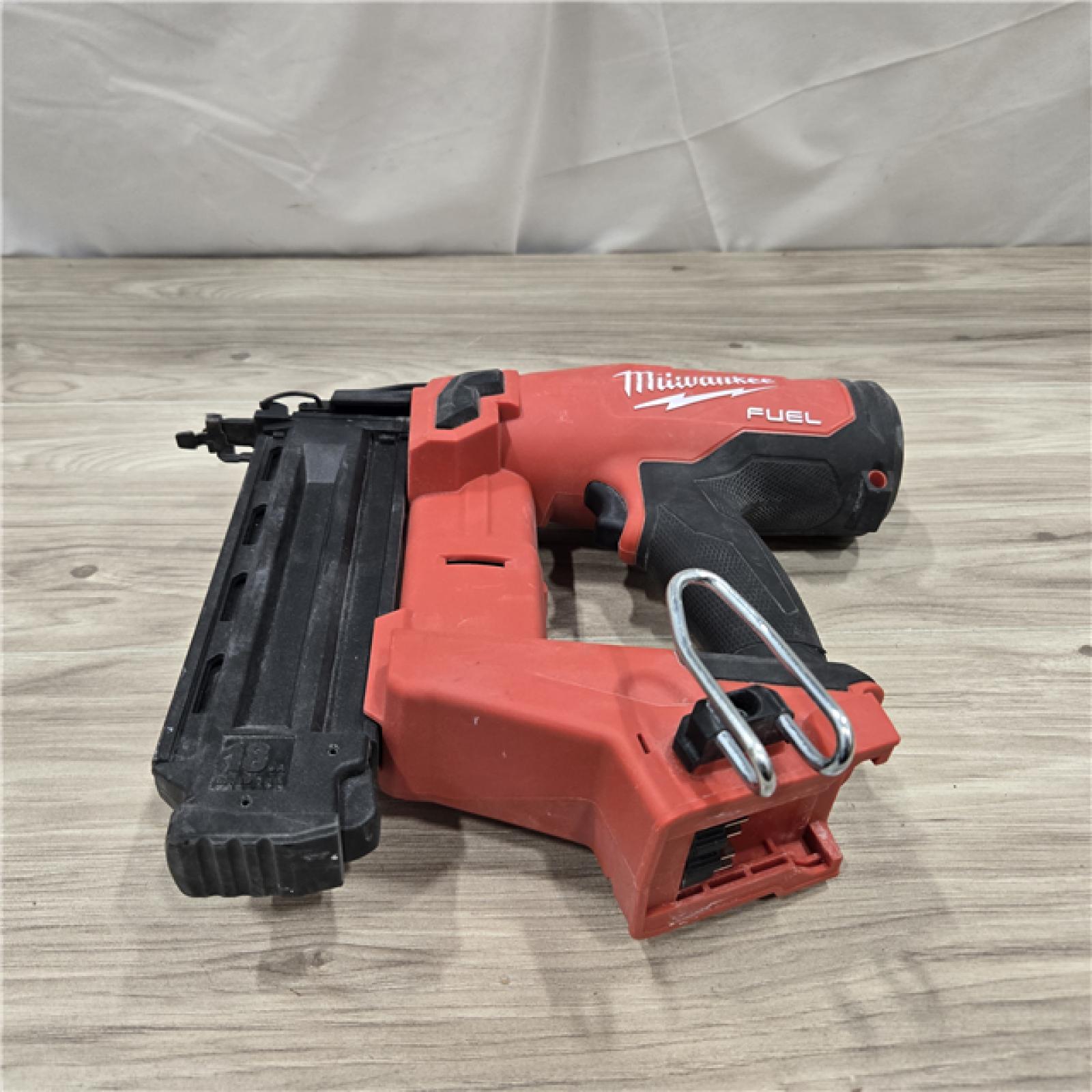 AS-IS Milwaukee M18 FUEL 30 Degree Framing Nailer (TOOL ONLY)