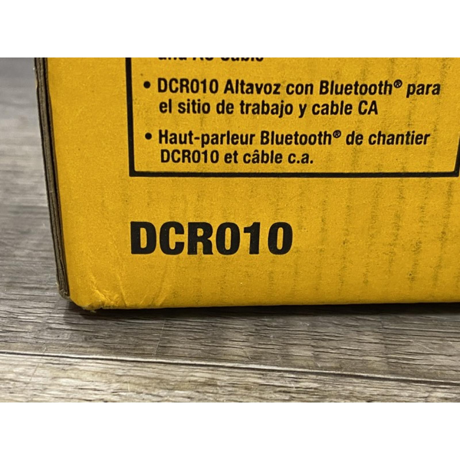 NEW - DEWALT 20V MAX Cordless Bluetooth Speaker (Tool Only)