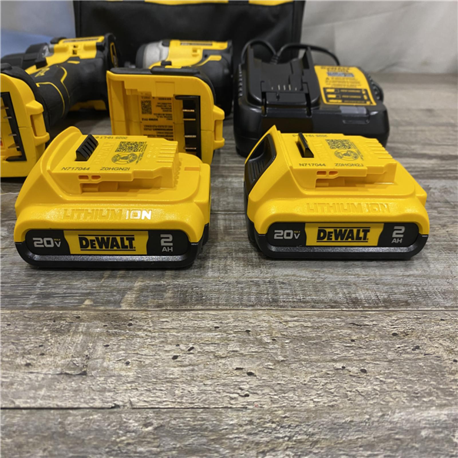 AS-IS DEWALT ATOMIC 20-Volt MAX Lithium-Ion Cordless Combo Kit