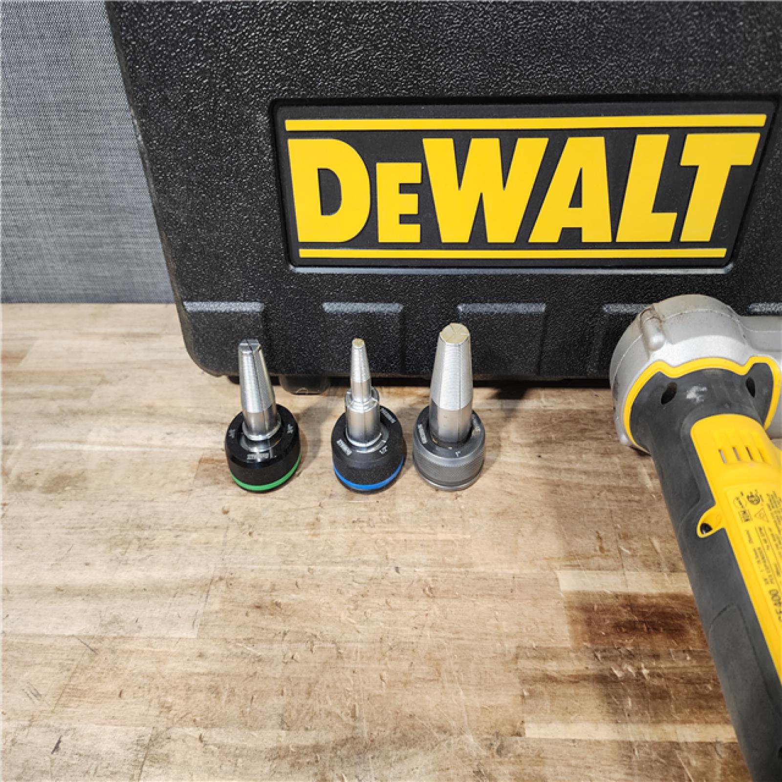 HOUSTON LOCATION - AS - IS DEWALT 20V MAX Cordless 1 in. PEX Expansion (TOOL ONLY)