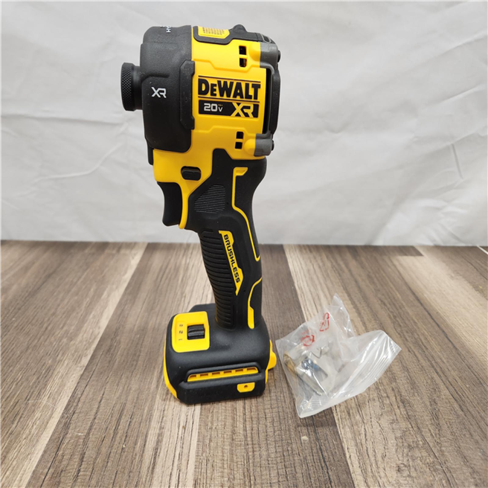 AS-IS - DeWalt 20V MAX XR 1/4 in. Cordless Brushless Hydraulic Impact Driver Tool Only