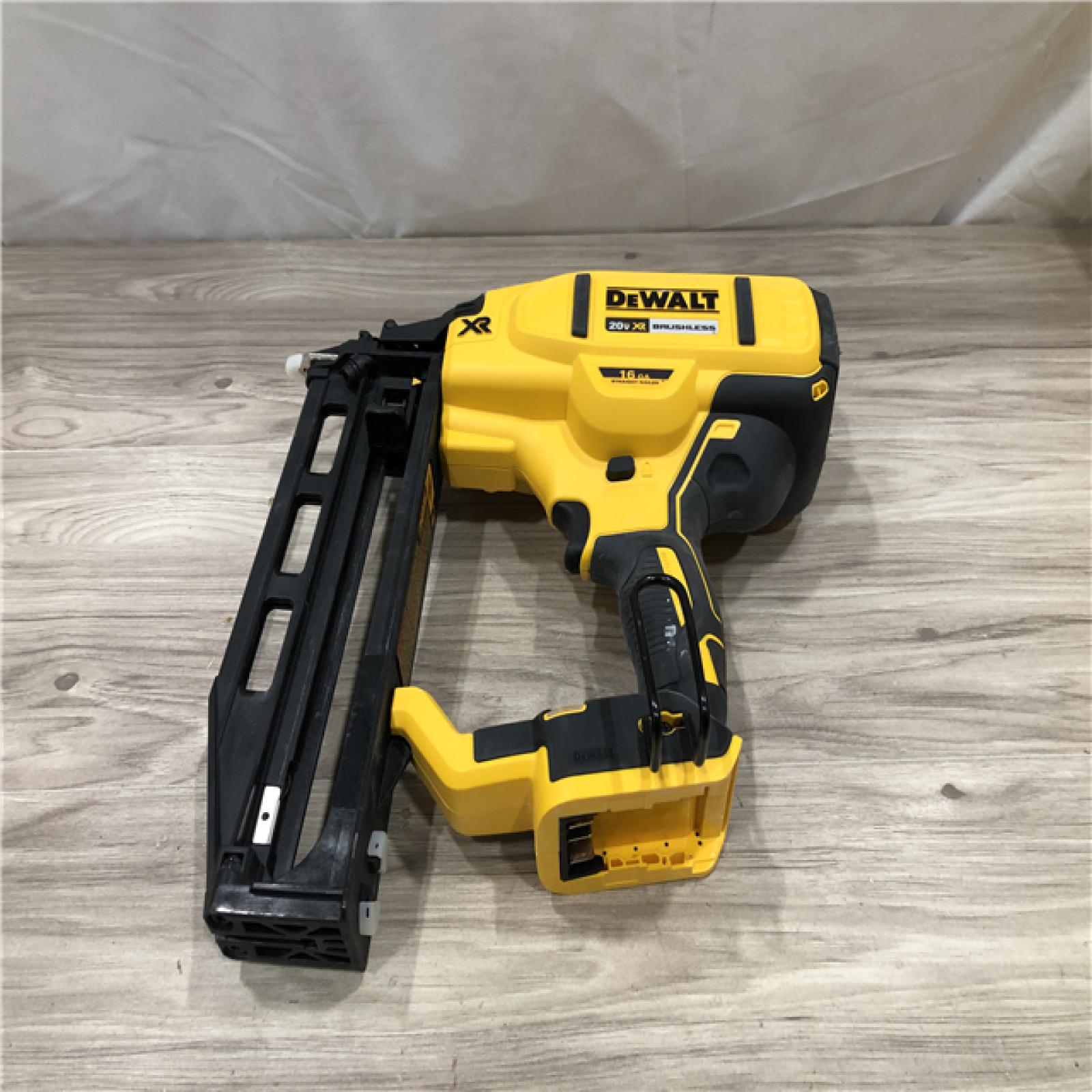 AS-IS DEWALT 20V MAX XR 16-Gauge Lithium-Ion Cordless Finish Nailer (Tool Only)