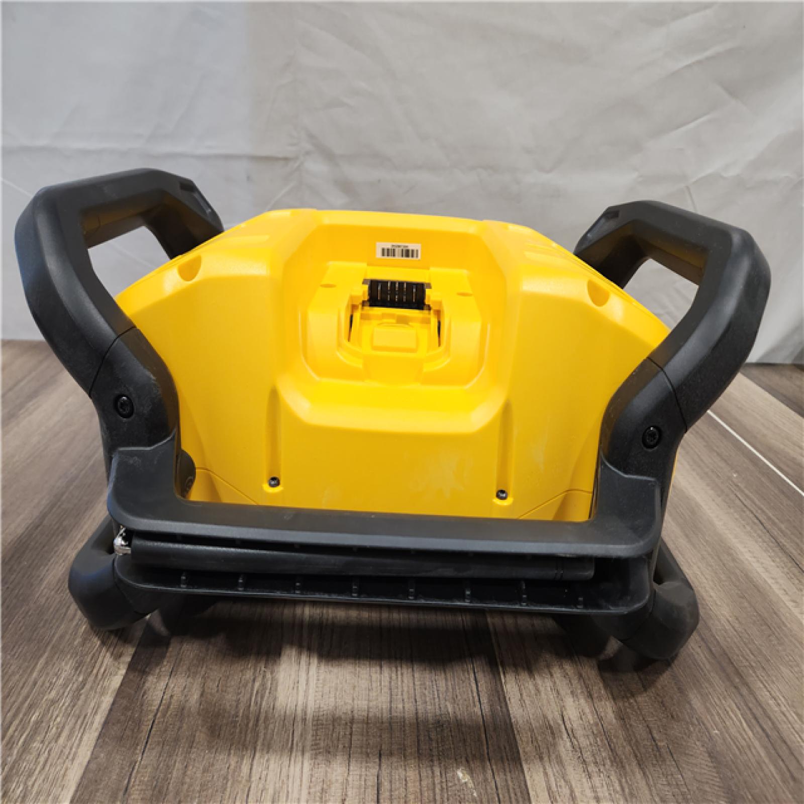 AS-IS- DeWalt 20V MAX Compact Cordless Bluetooth Radio (Tool Only)