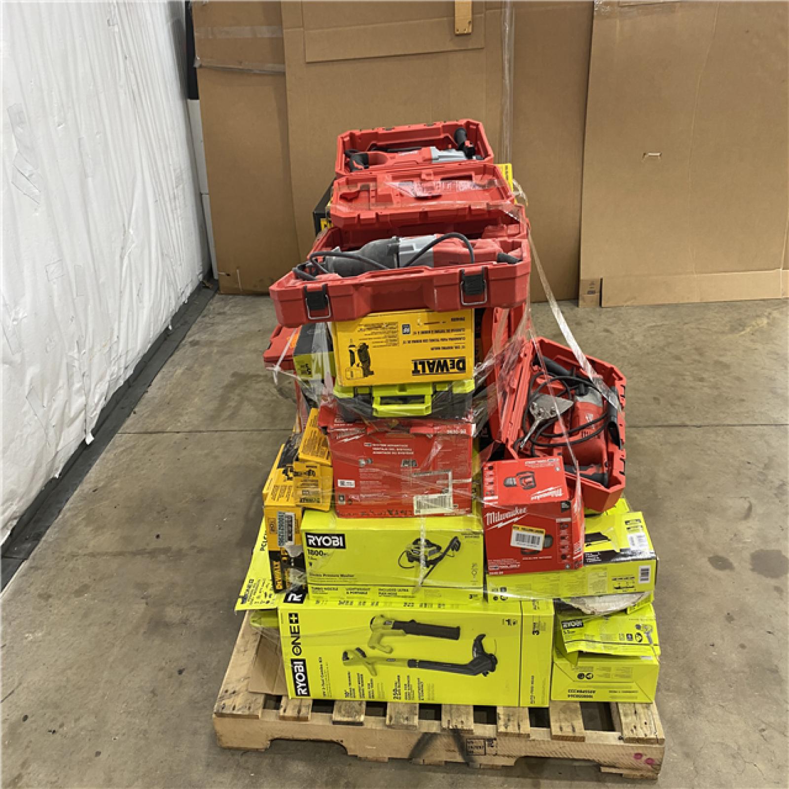 Houston Location AS IS - Tool Pallet