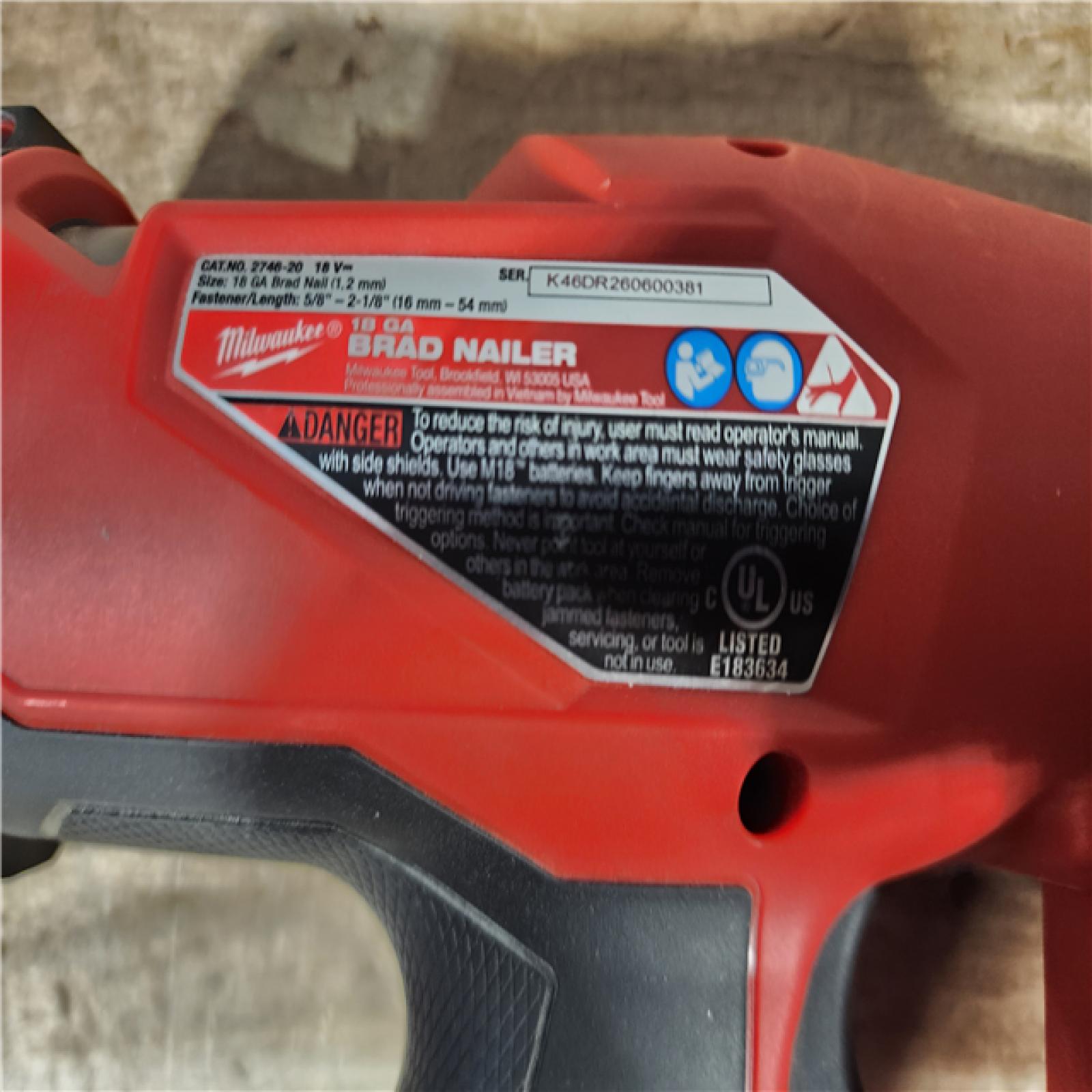HOUSTON LOCATION - AS - IS Milwaukee FUEL 18-Volt Lithium-Ion Brushless Cordless Gen II 18-Gauge Brad Nailer (Tool-Only)