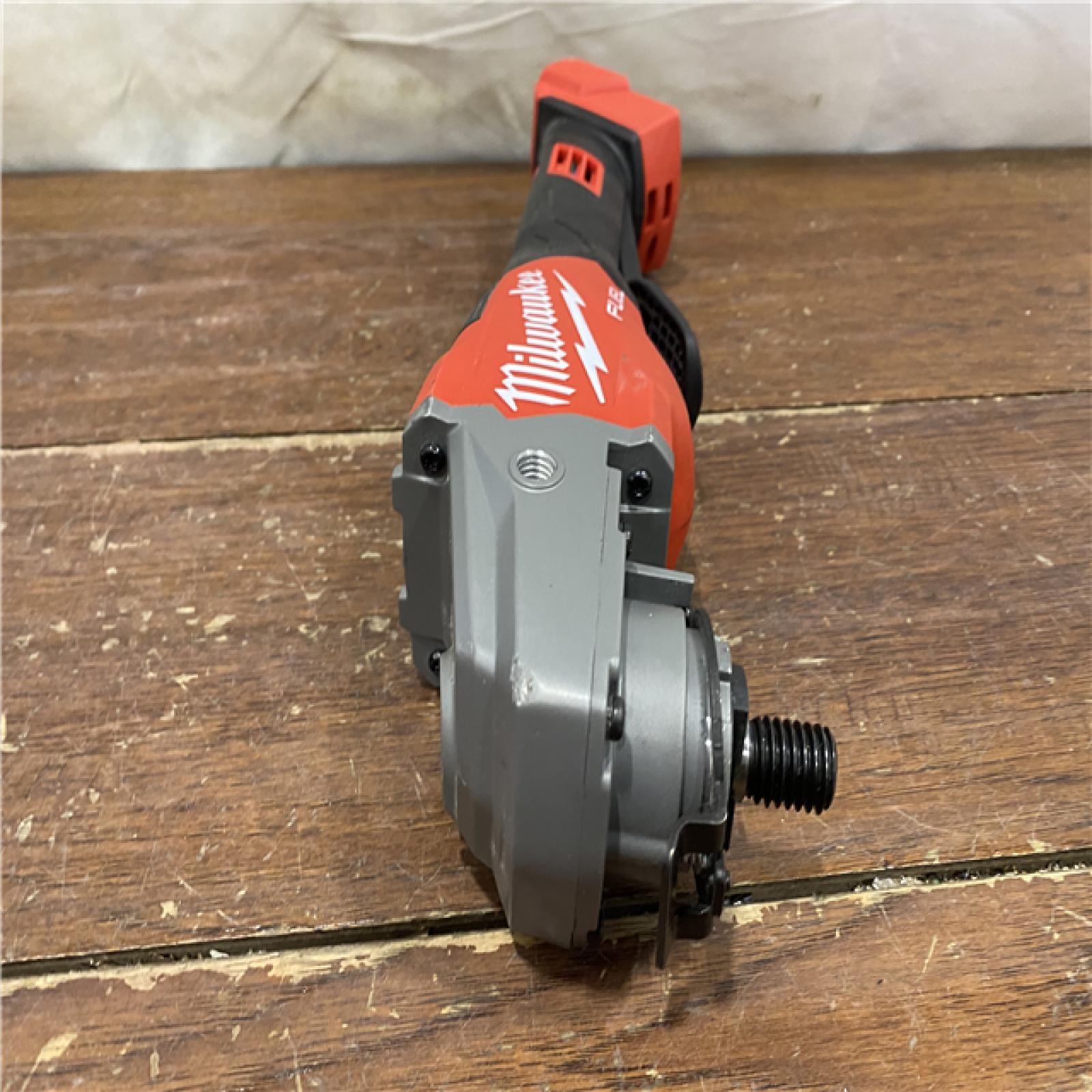 AS-IS Milwaukee M18 FUEL 4-1/2-6 Braking Grinder, Paddle Switch