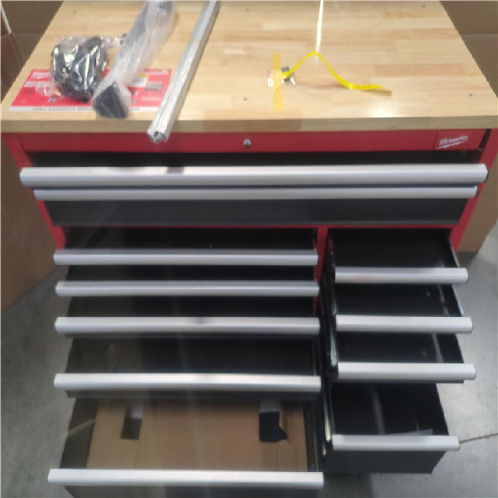 CALIFORNIA AS-IS MILWAUKEE 52 INDUSTRIAL 12-DRAWER MOBILE WORKBENCH