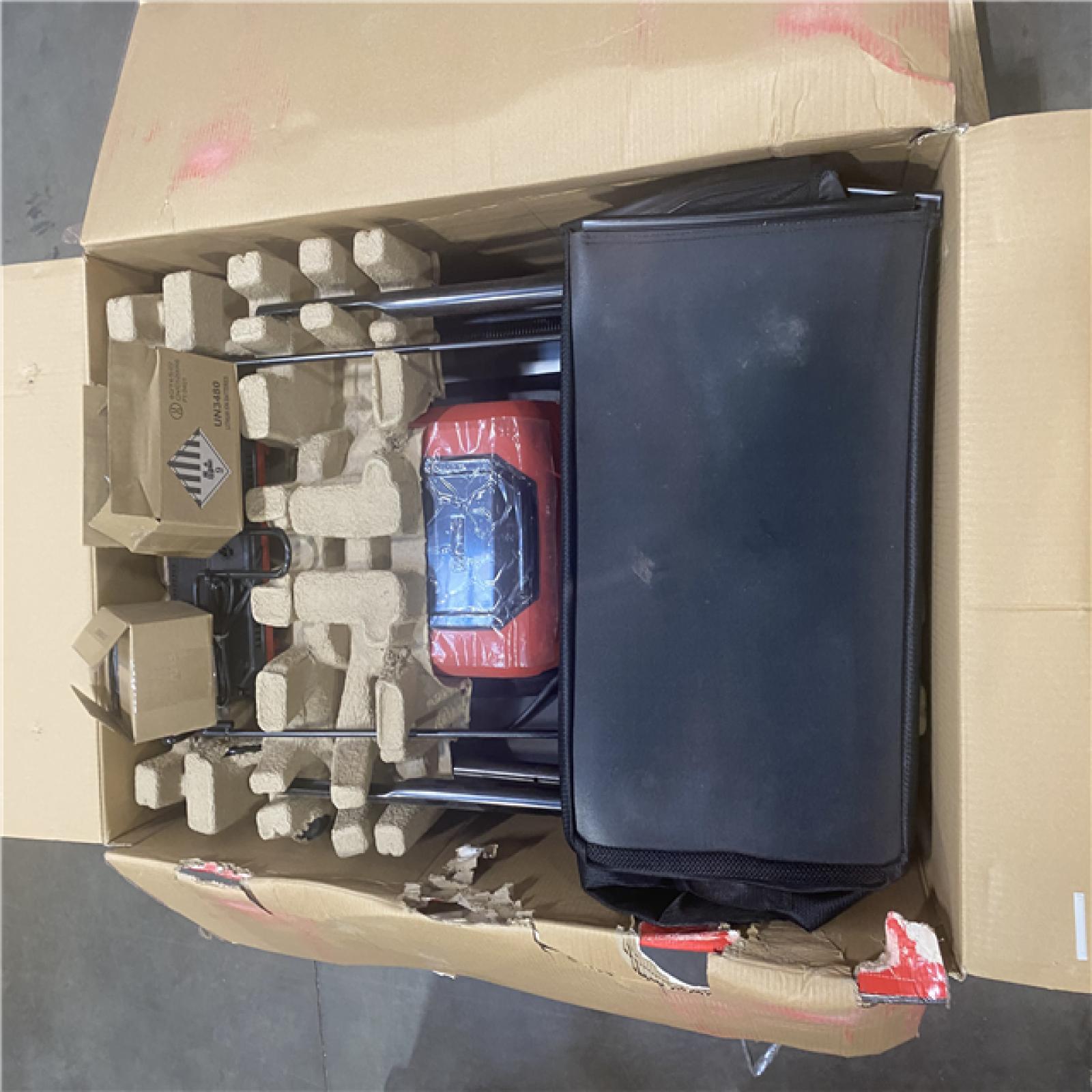 Dallas Location - As-Is Milwaukee 18 FUEL 21 Self-Propelled Dual Battery Mower Kit