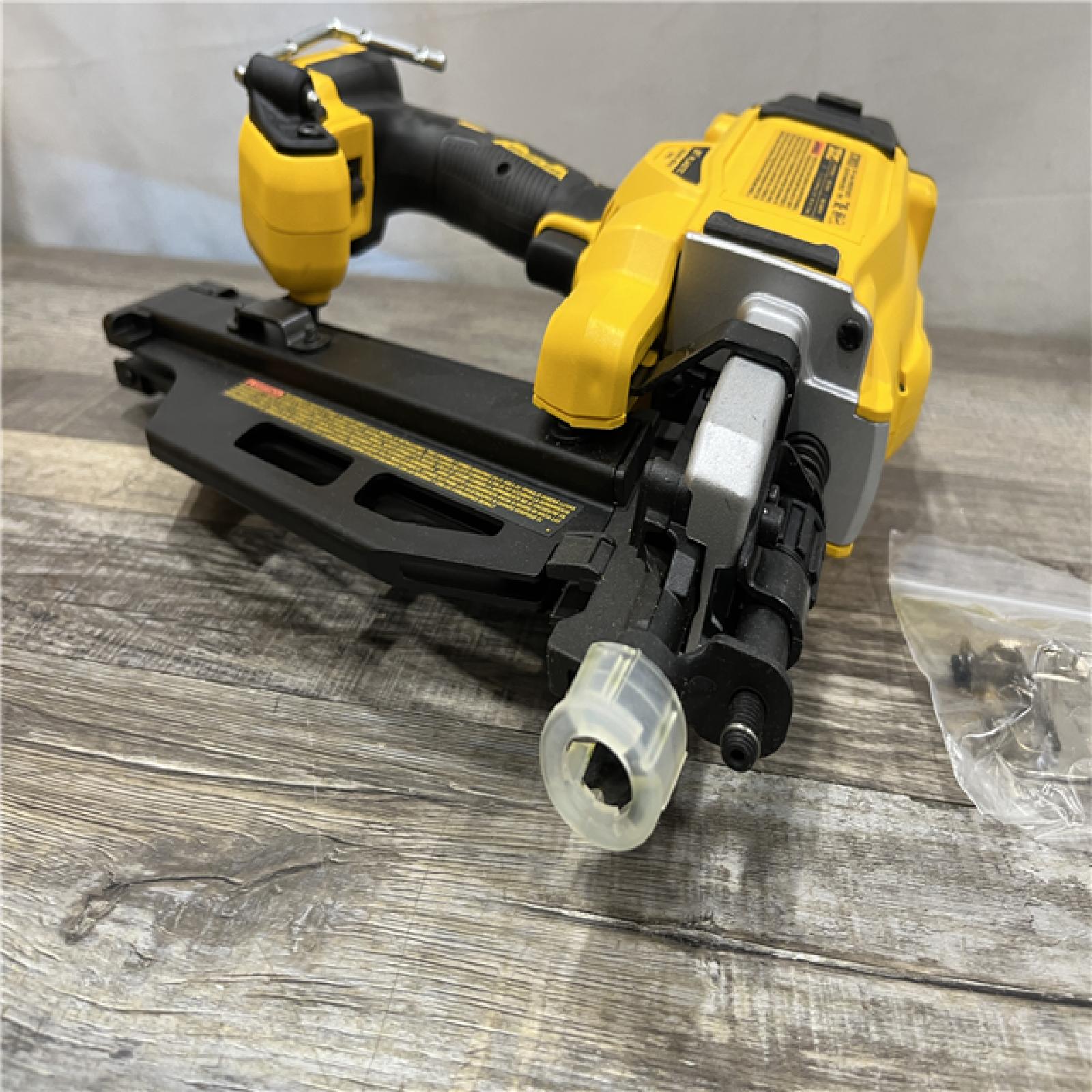 AS-IS DEWALT 20-Volt 21° Cordless Framing Nailer (Tool-Only)