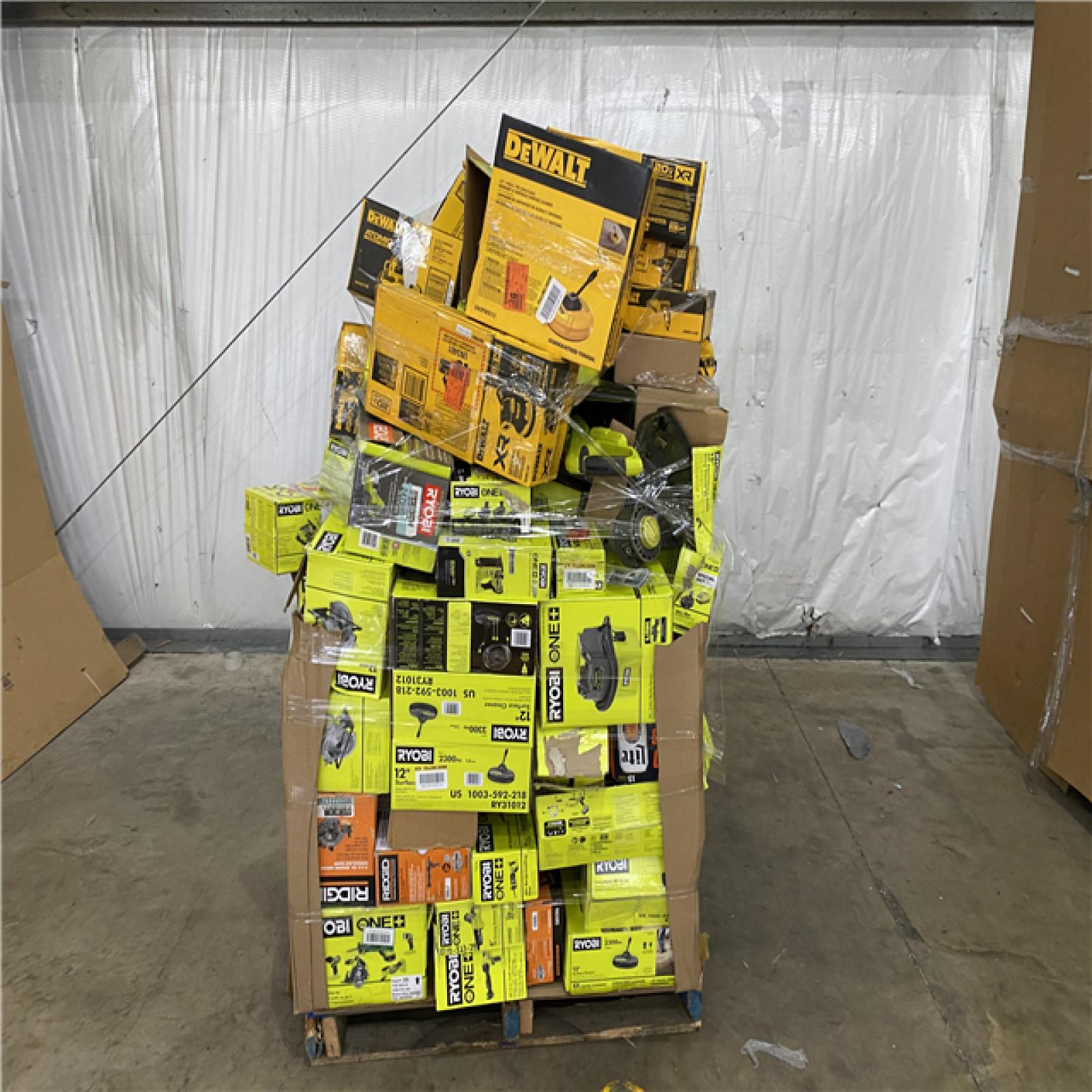 Houston Location AS IS - Tool Pallet