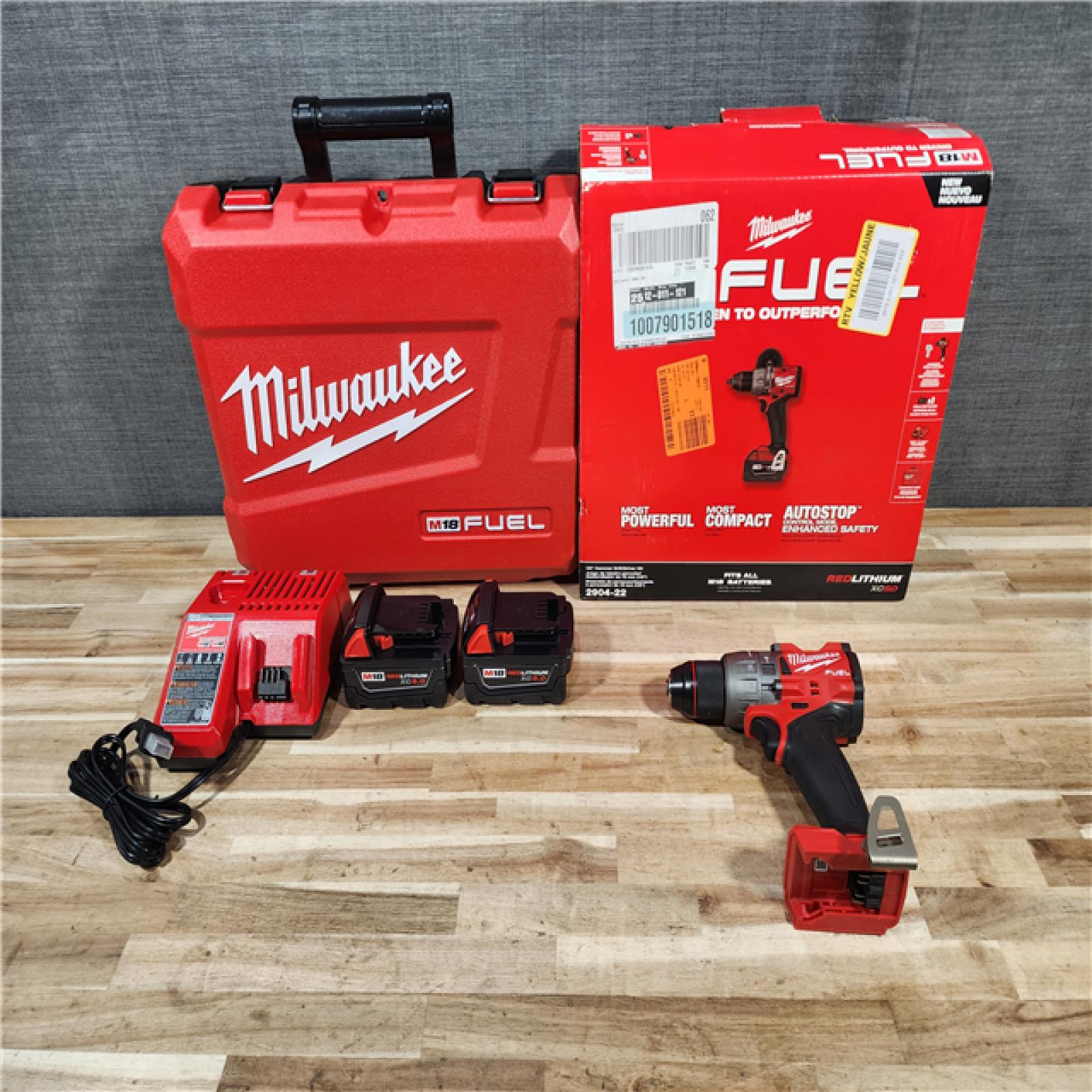 HOUSTON LOCATION - AS-IS Milwaukee FUEL 18V Lithium-Ion Brushless Cordless 1/2 in. Hammer Drill Driver Kit