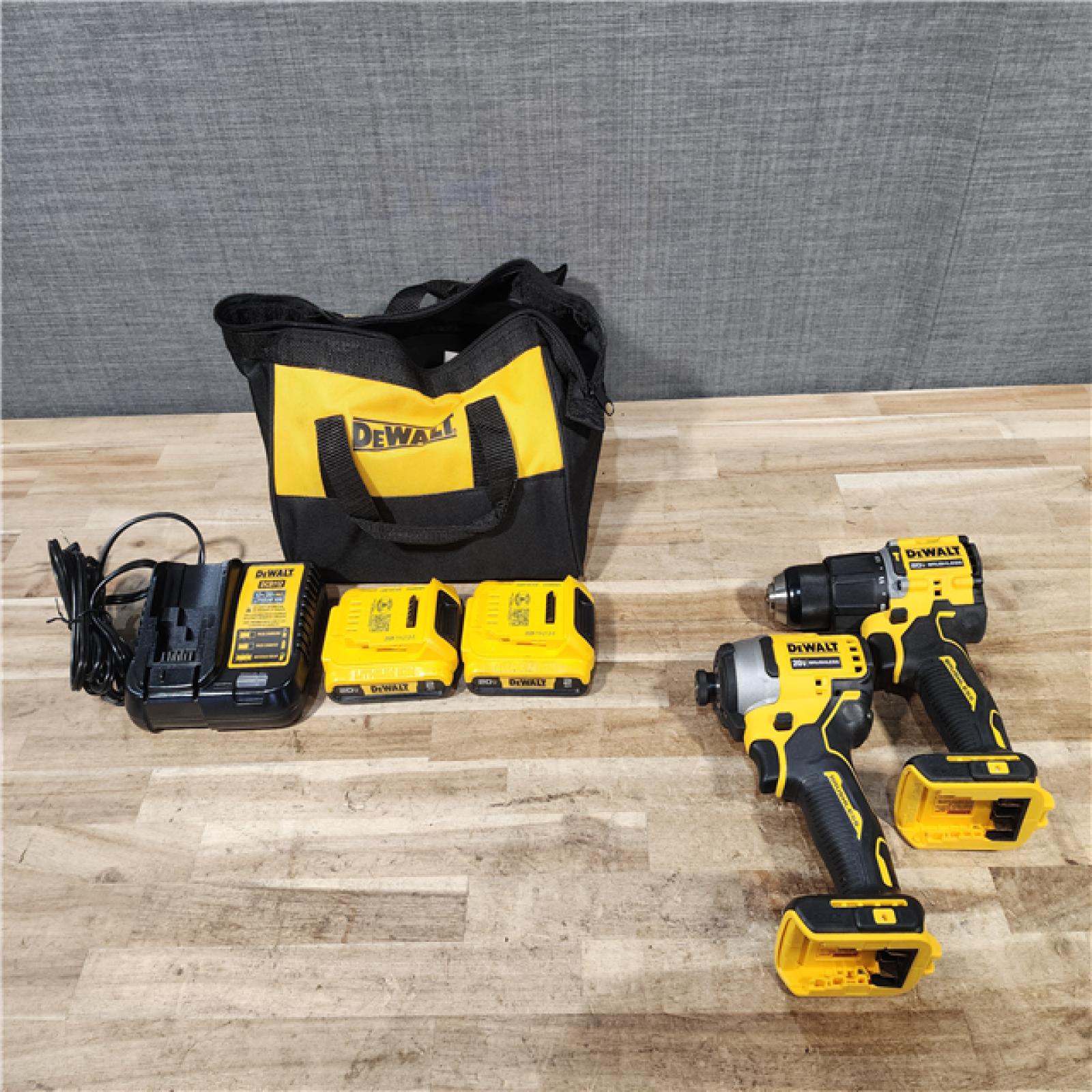 HOUSTON LOCATION - AS-IS DEWALT ATOMIC 20-Volt MAX Lithium-Ion Cordless Combo Kit