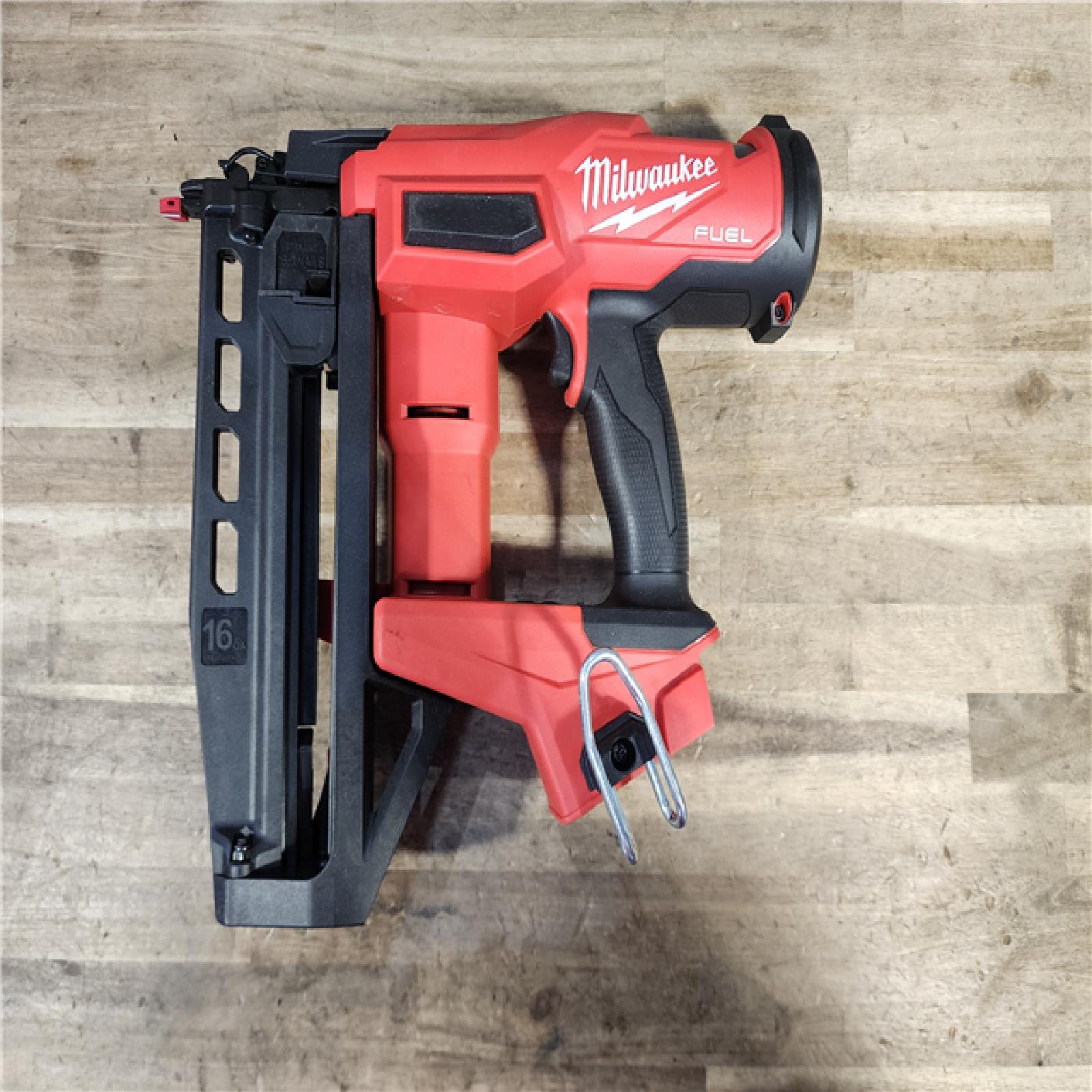HOUSTON LOCATION - AS-IS MILWAUKEE 16 GAUGE STRAIGHT FINISH NAILER (TOOL ONLY)