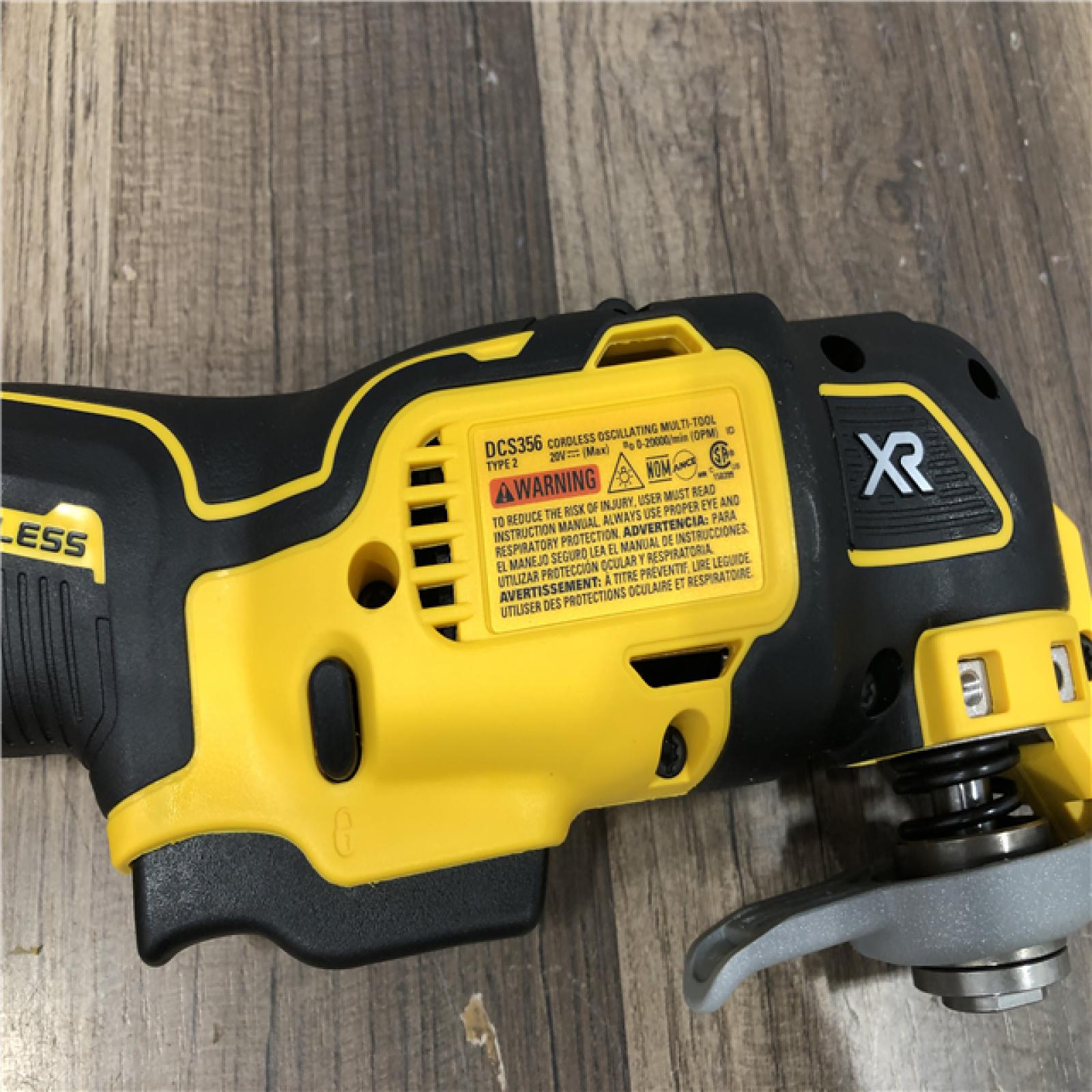 AS-IS DEWALT 20V MAX XR Cordless Brushless 3-Speed Oscillating Multi Tool (Tool Only)
