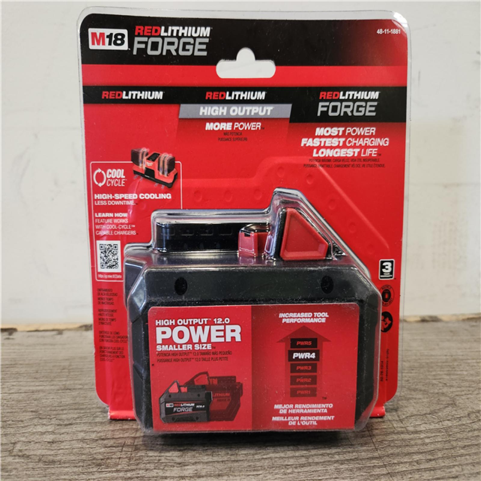 Phoenix Location NEW Milwaukee M18 18V Lithium-Ion REDLITHIUM FORGE HD 12.0 Ah Battery Pack (Sealed)