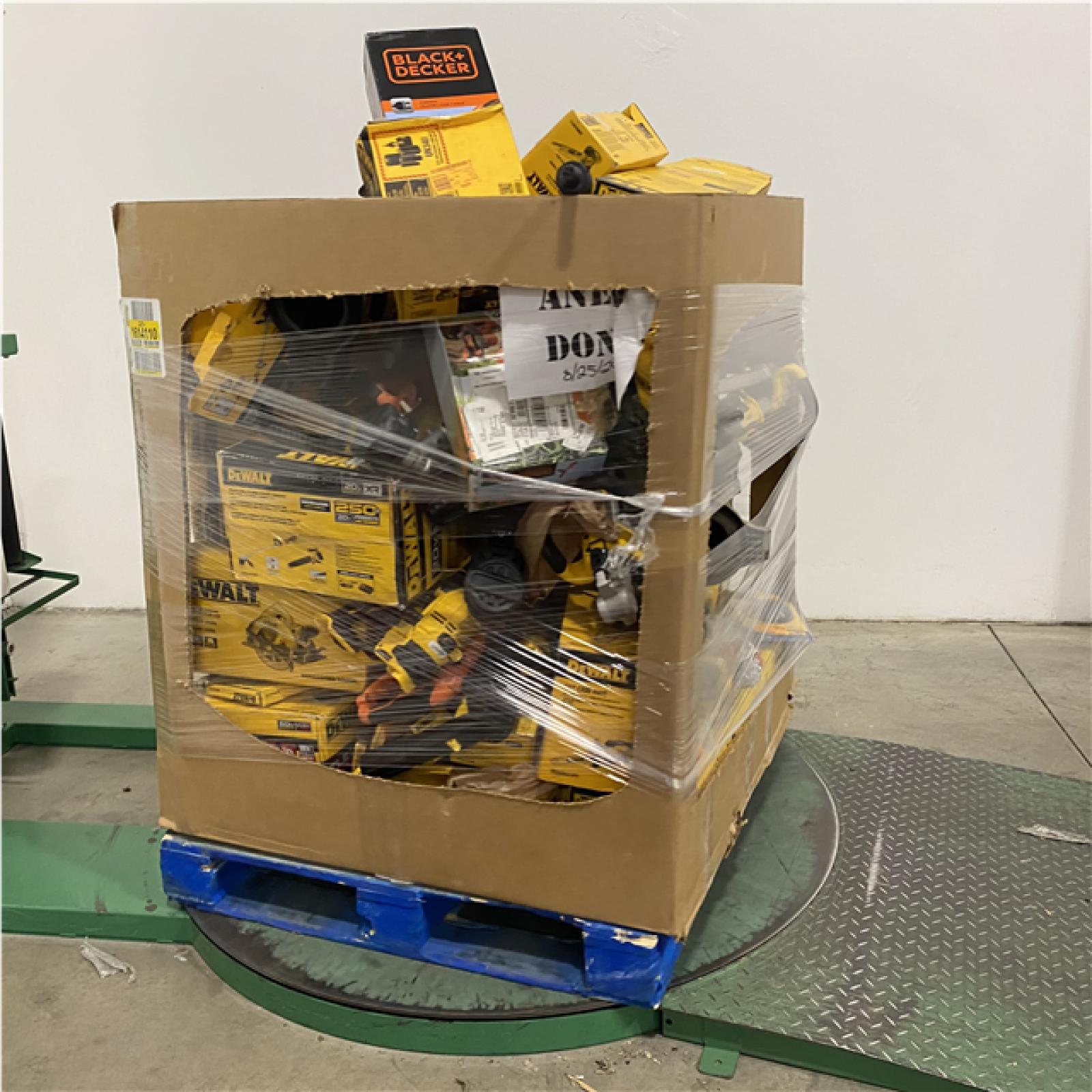 Dallas Location - As-Is Tool Pallet
