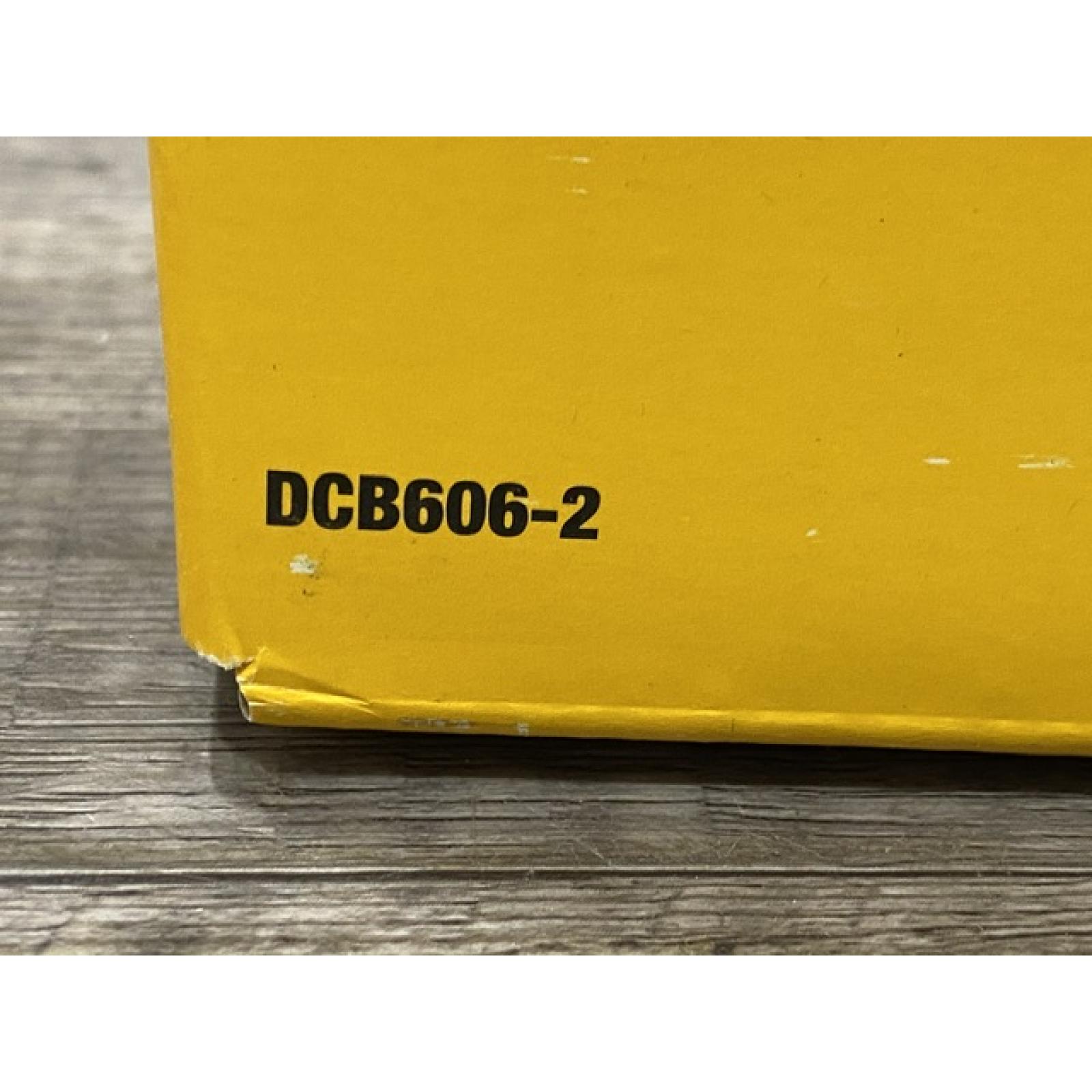 NEW - DEWALT FLEXVOLT 20V/60V MAX Lithium-Ion 6.0Ah Battery Pack (2 Pack)