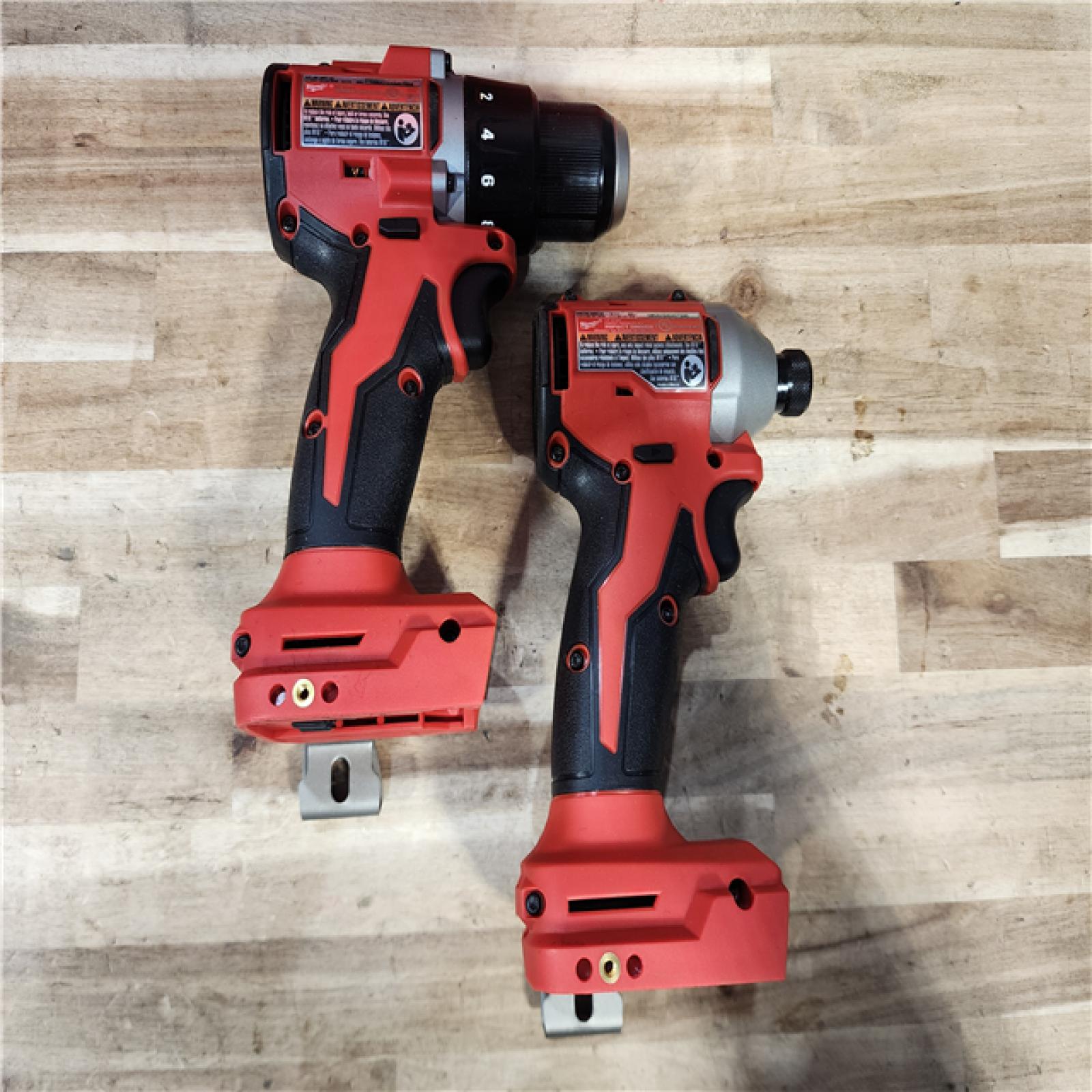 HOUSTON LOCATION - AS-IS Milwaukee 18V Lithium-Ion Brushless Cordless Compact Drill/Impact Combo Kit