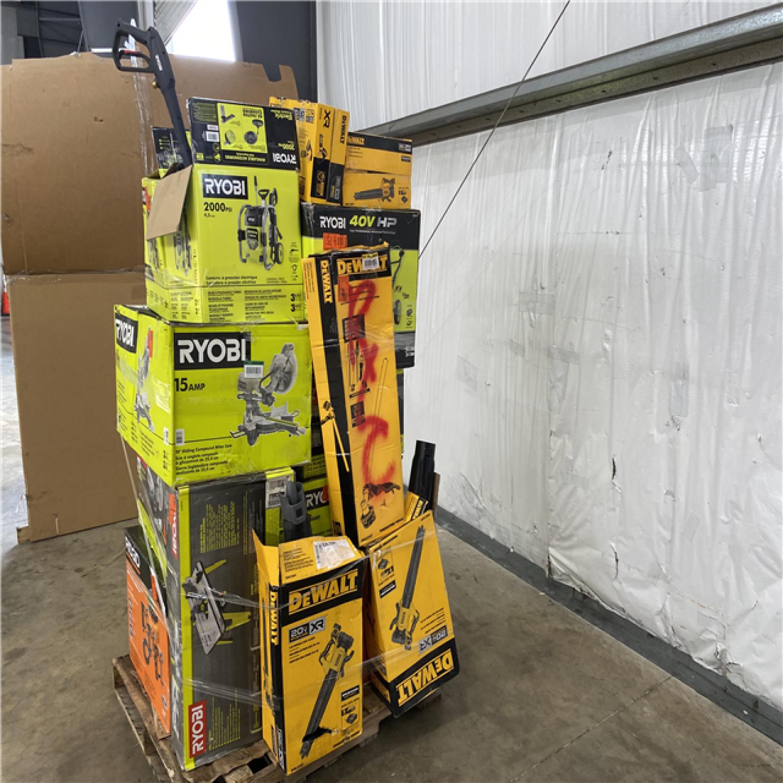 Houston Location AS IS - Tool Pallet