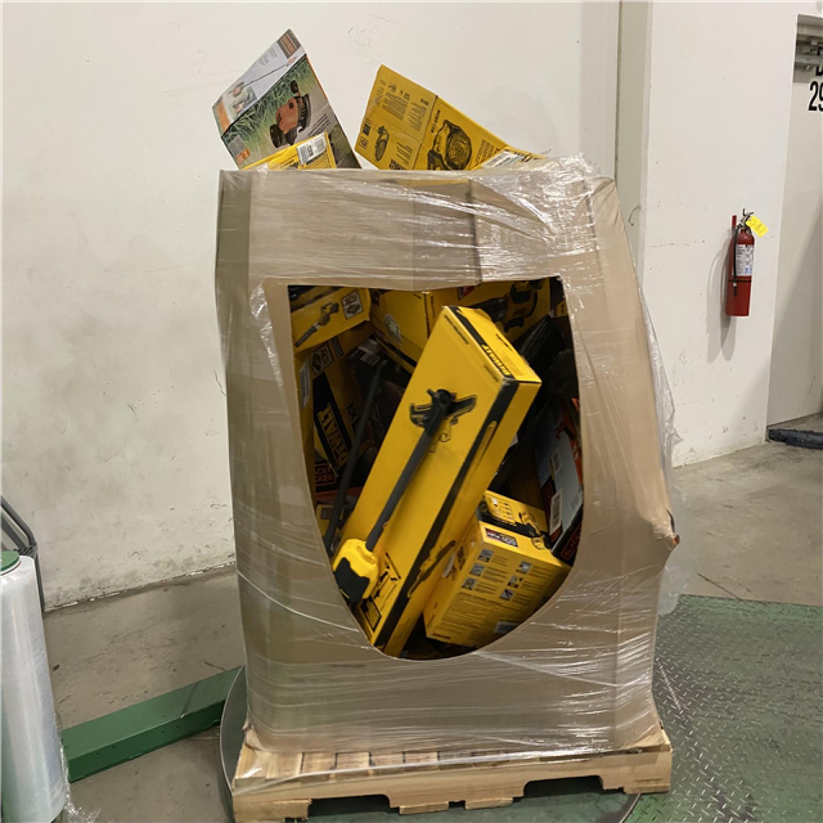 DALLAS LOCATION - AS-IS TOOL PALLET