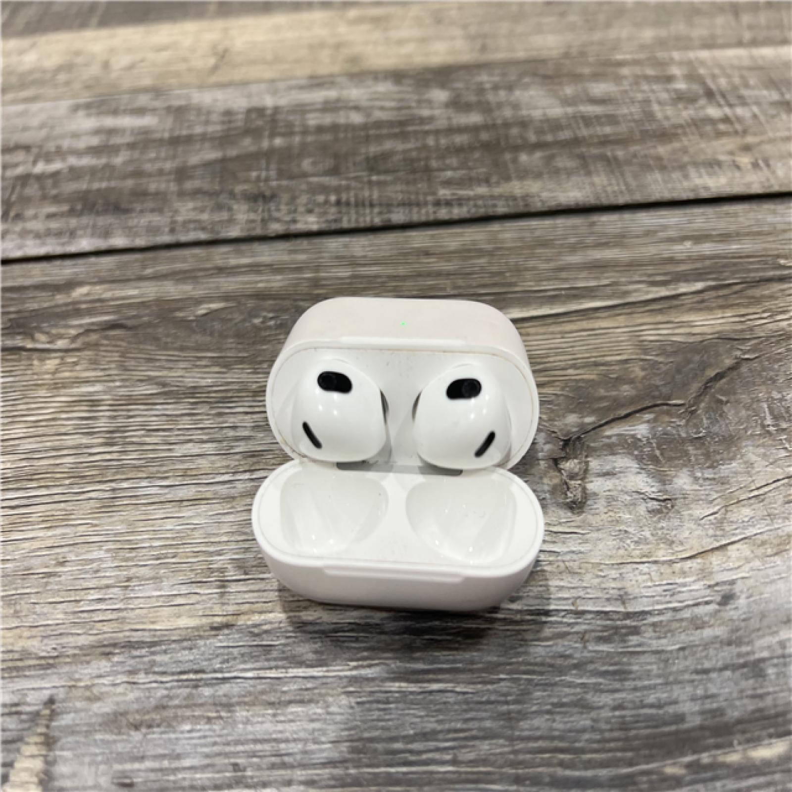 AS-IS AirPods (3rd Generation) with Lightning Charging Case