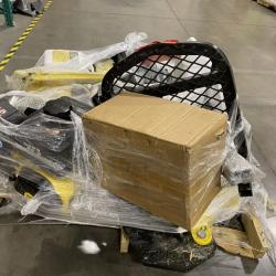 Dallas Location - As-Is Champion Power Equipment 37 Ton 338 cc Gas Log Splitter