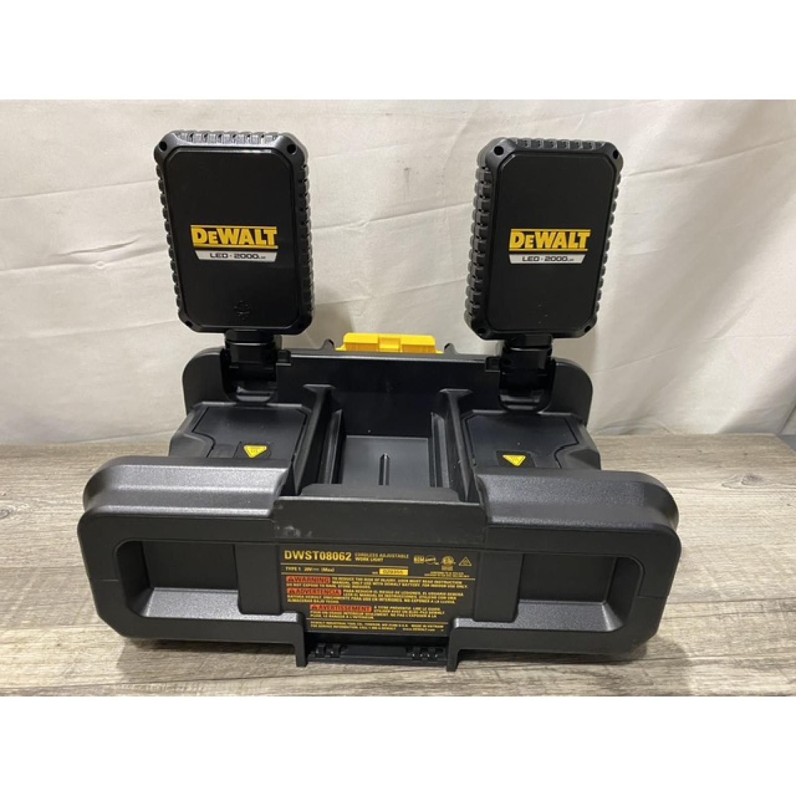 LIKE NEW - DEWALT Tough System 2.0 Flex Volt 20V/60V Cordless LED Adjustable Work Light