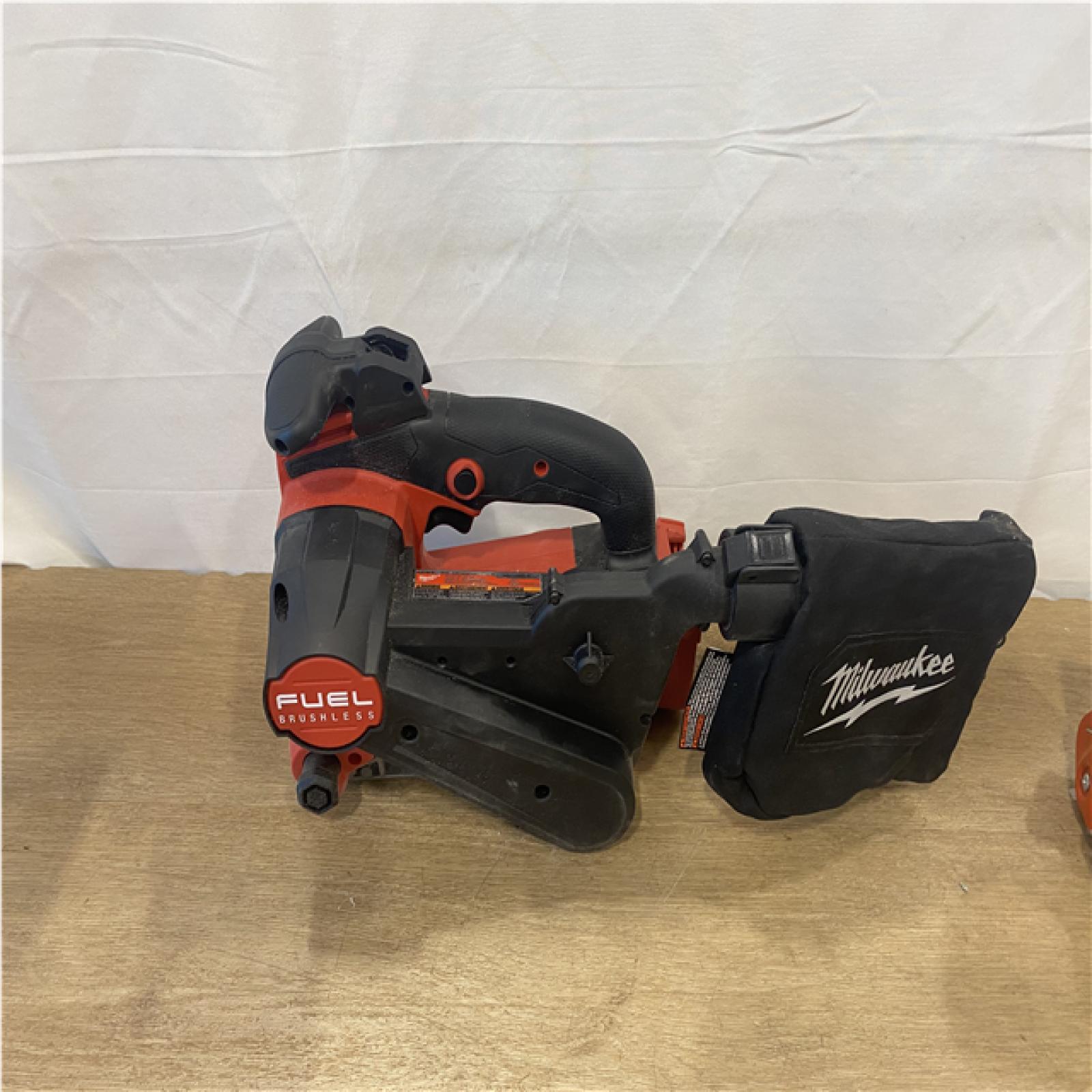 AS-IS Milwaukee FUEL 18-Volt Lithium-Ion Cordless Belt Sander (Tool-Only)