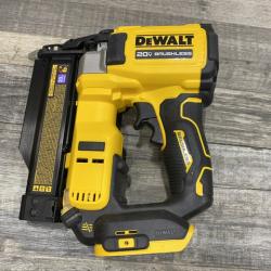 AS-IS DEWALT ATOMIC 20V MAX Lithium Ion Cordless 23 Gauge Pin Nailer Kit