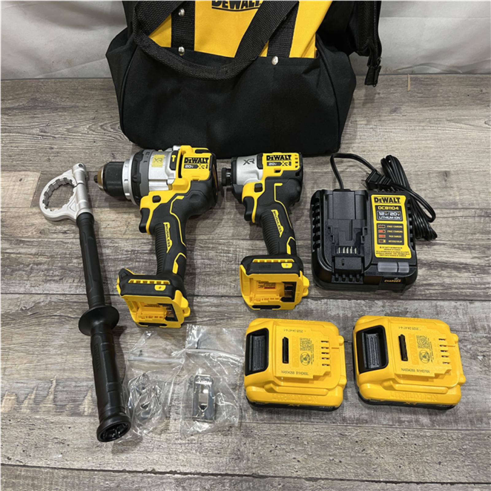 AS-IS DEWALT 20V XR Lithium-Ion Cordless Brushless 1/2 in. Drill/Driver Kit